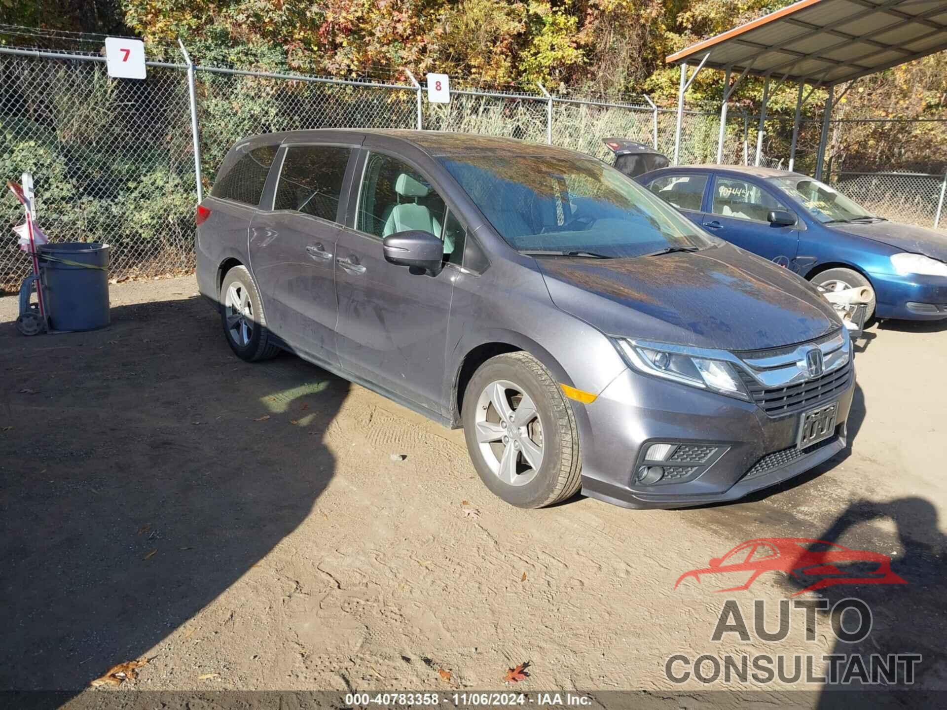 HONDA ODYSSEY 2018 - 5FNRL6H73JB089021