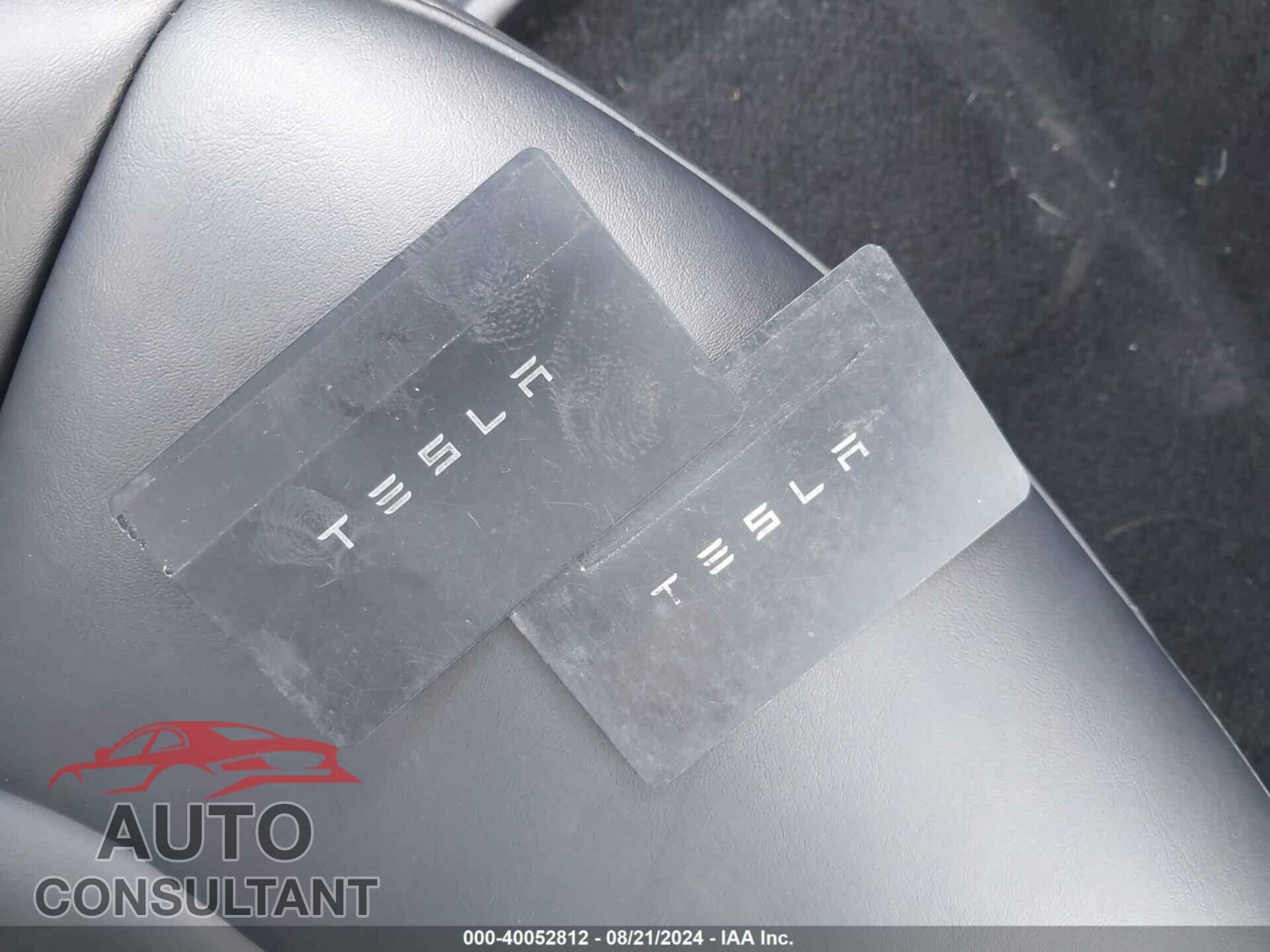 TESLA MODEL 3 2021 - 5YJ3E1EB3MF961133