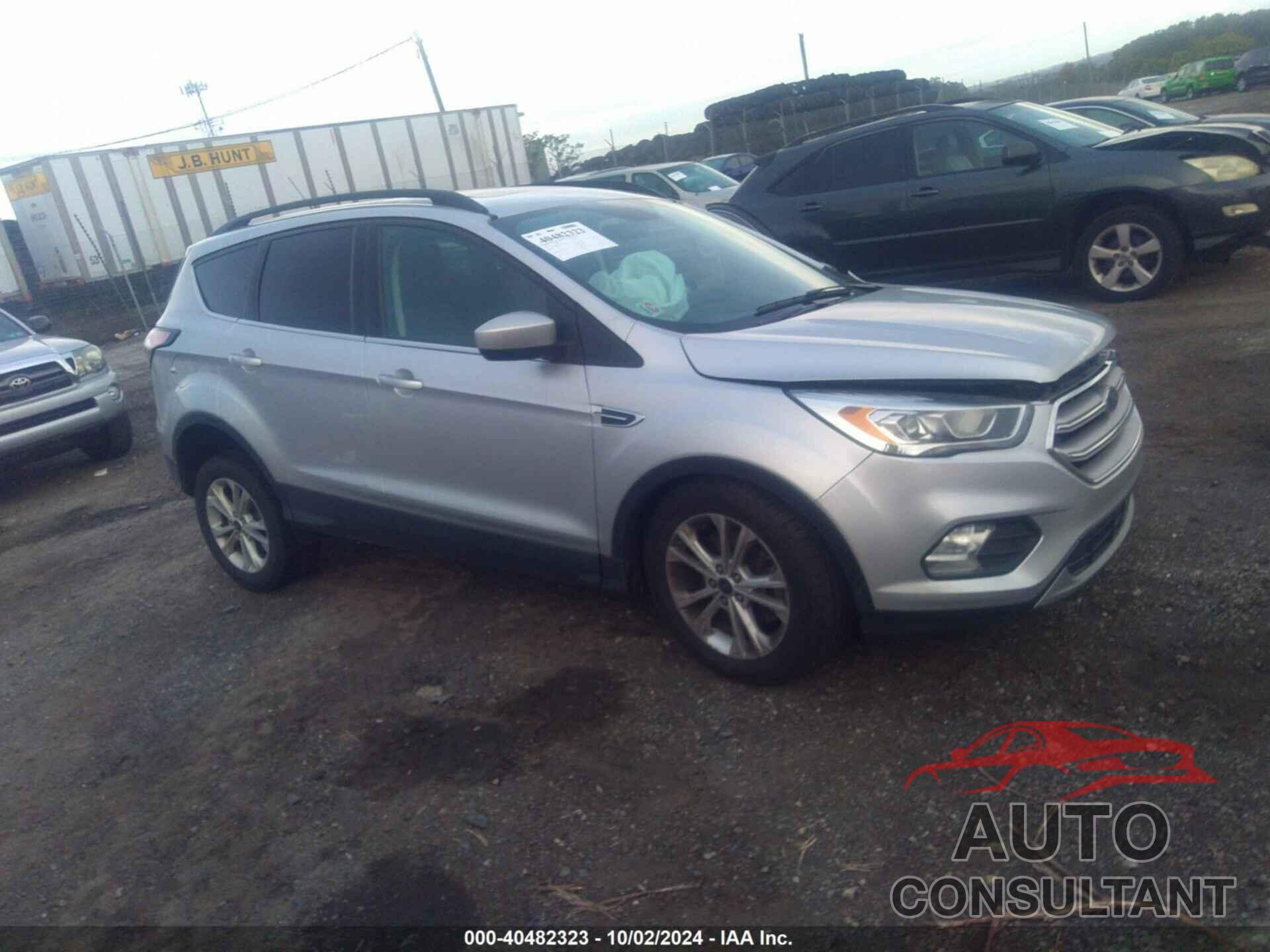 FORD ESCAPE 2017 - 1FMCU9GD8HUD14672