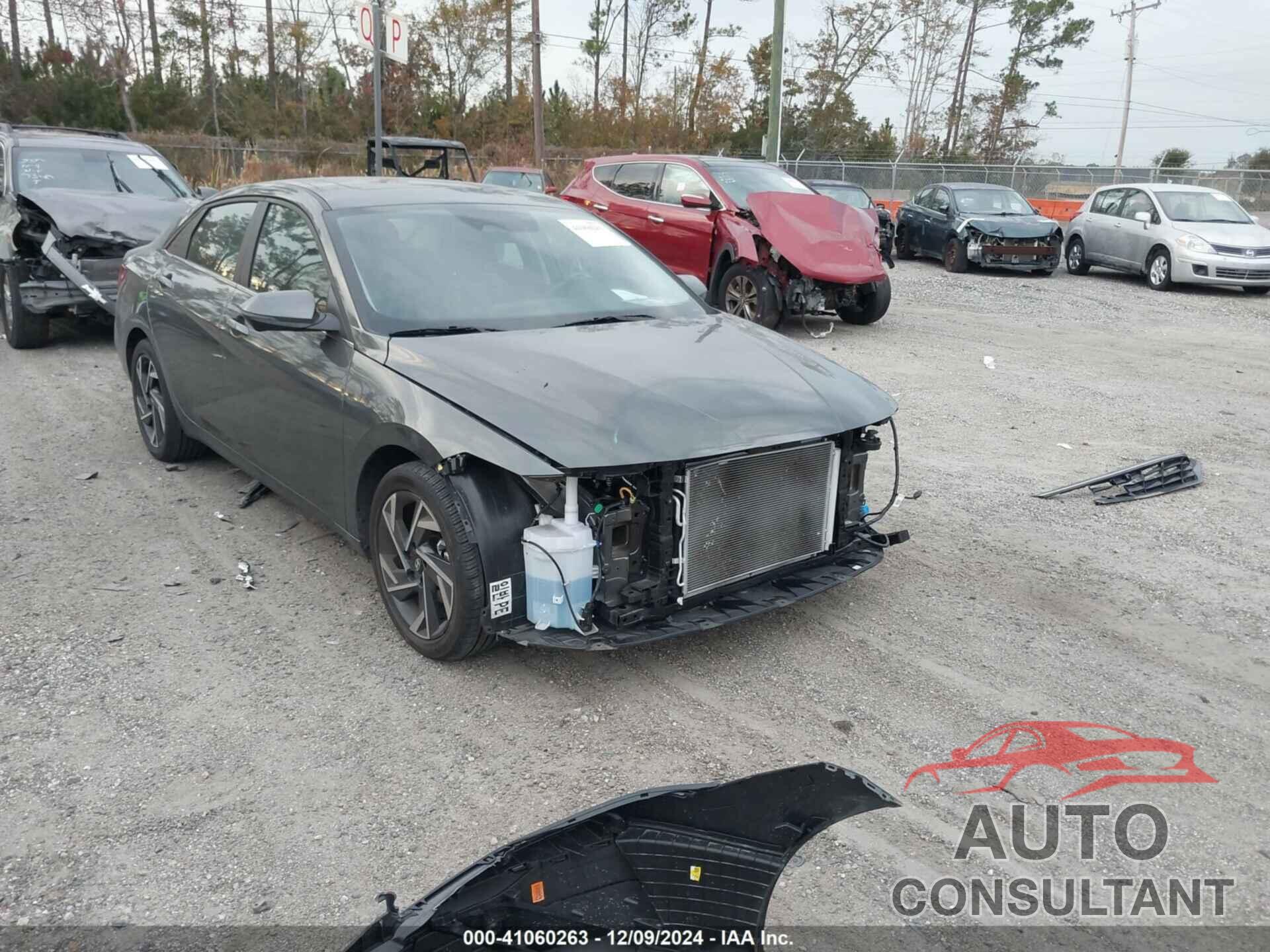 HYUNDAI ELANTRA 2024 - KMHLP4DG2RU753036