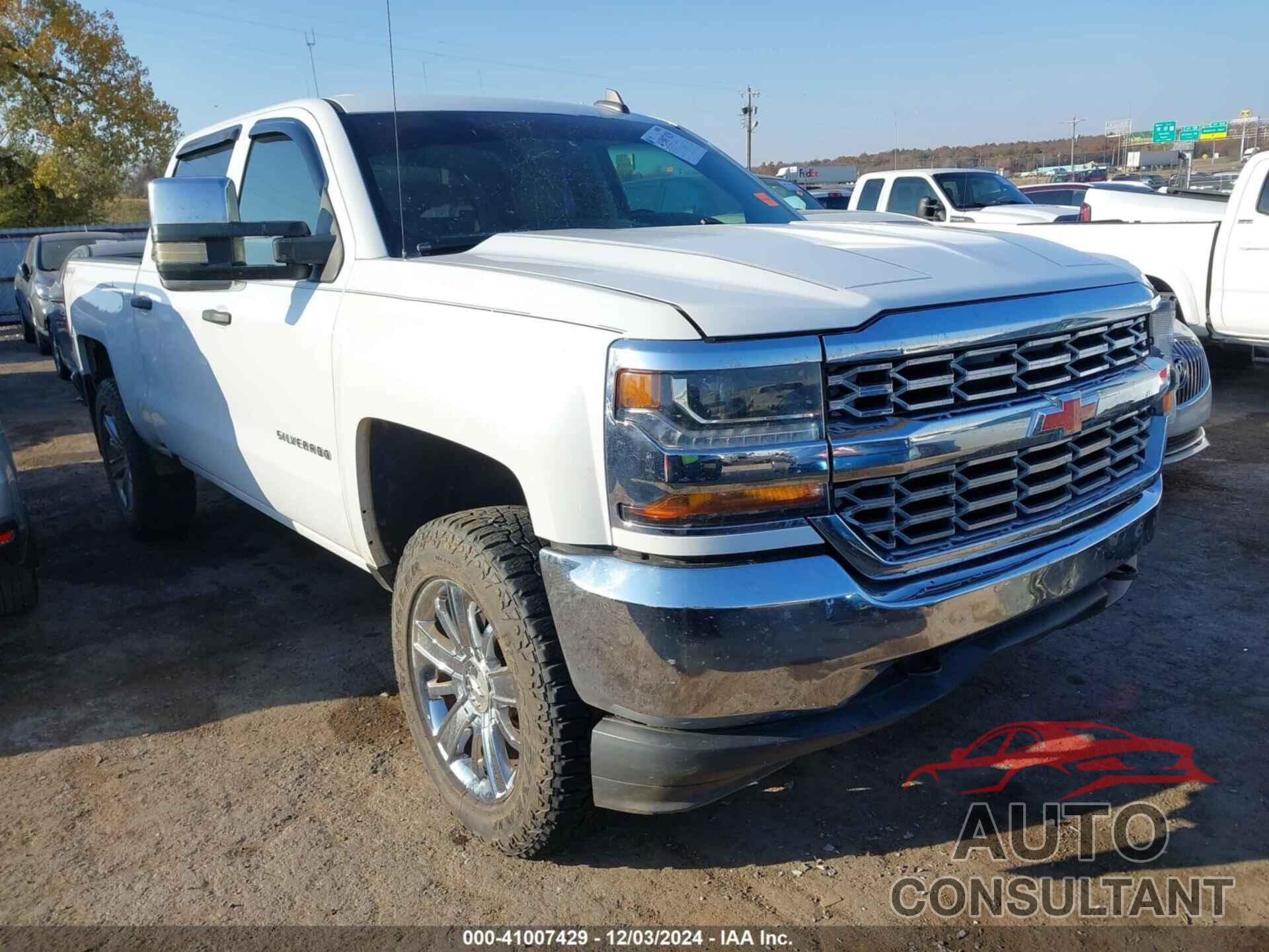 CHEVROLET SILVERADO 1500 2017 - 3GCUKNEC1HG203238