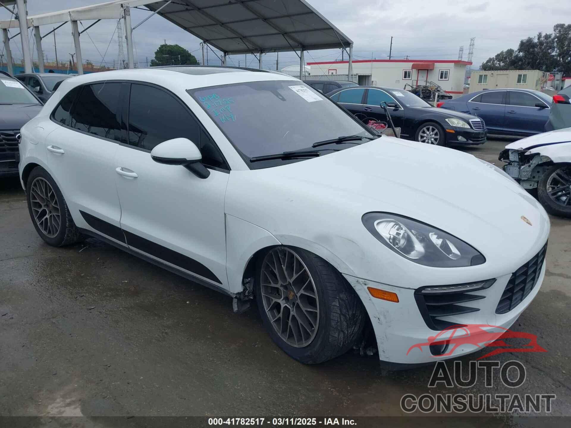 PORSCHE MACAN 2016 - WP1AB2A52GLB51109