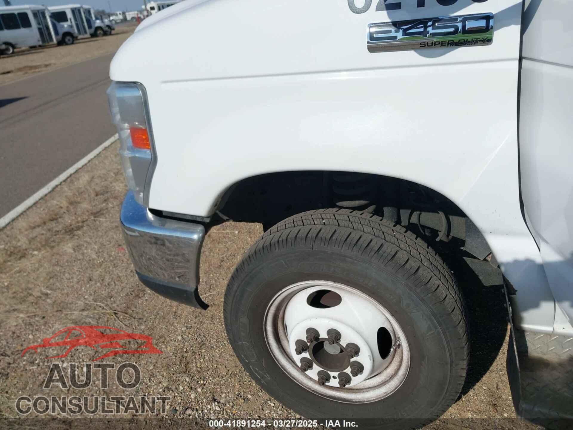 FORD E-450 CUTAWAY 2017 - 1FDFE4FS2HDC67328