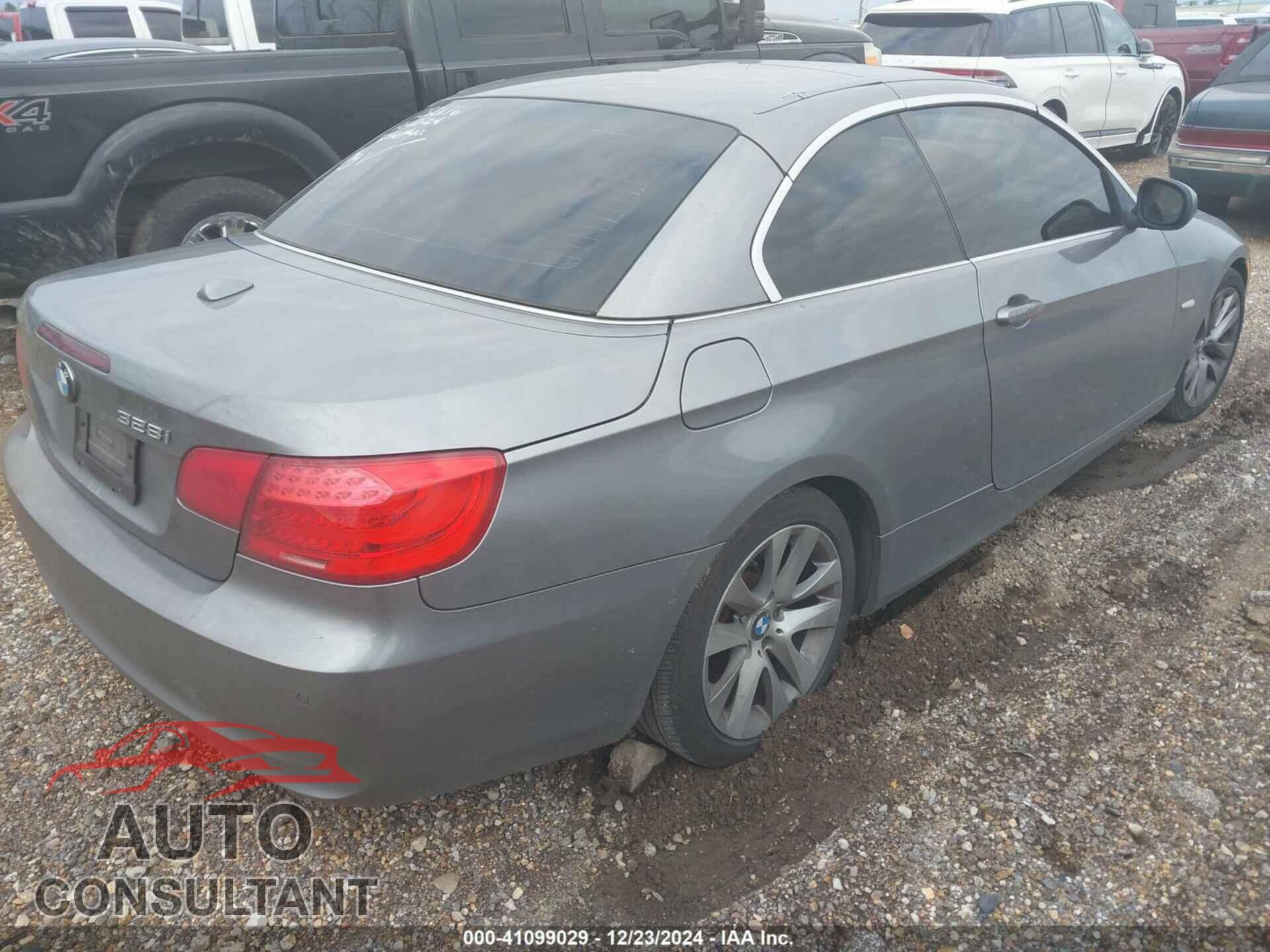 BMW 328I 2013 - WBADW7C55DE732176