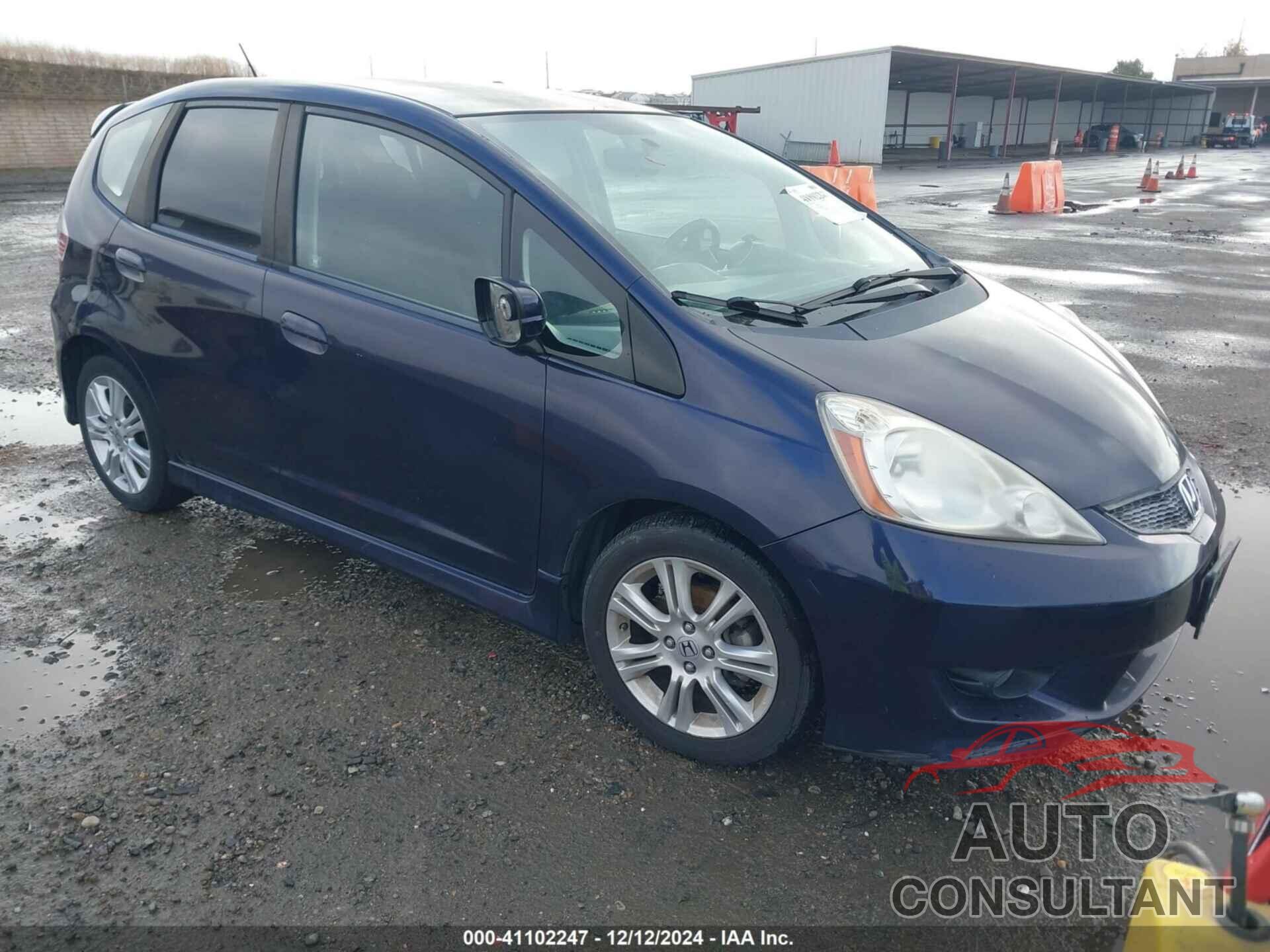 HONDA FIT 2010 - JHMGE8H69AS008156