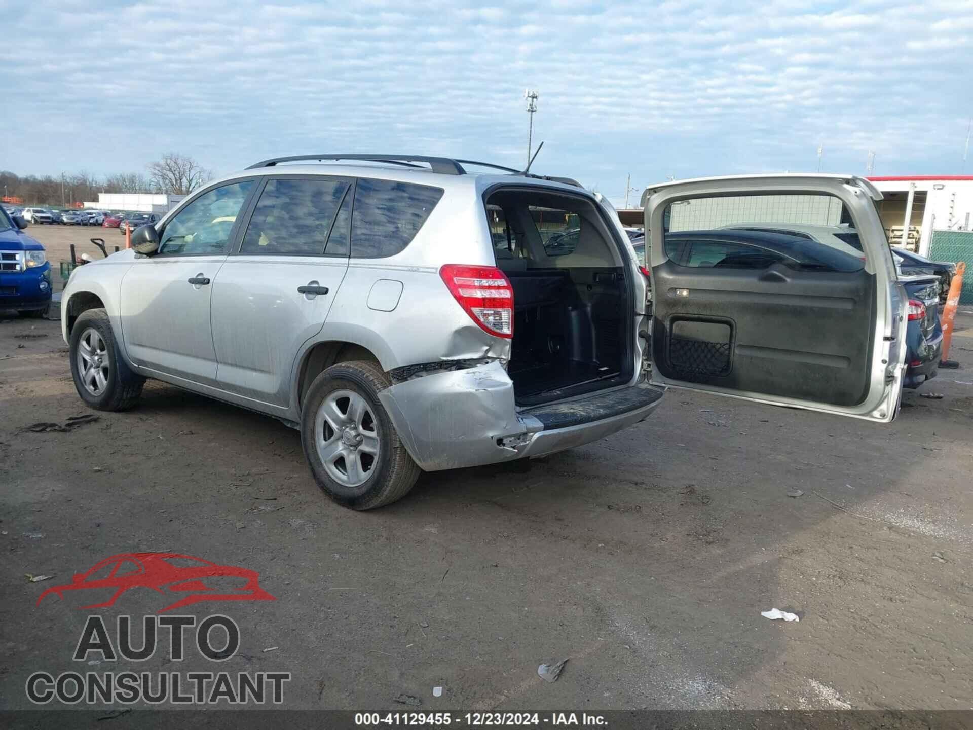 TOYOTA RAV4 2011 - 2T3BF4DV2BW089721