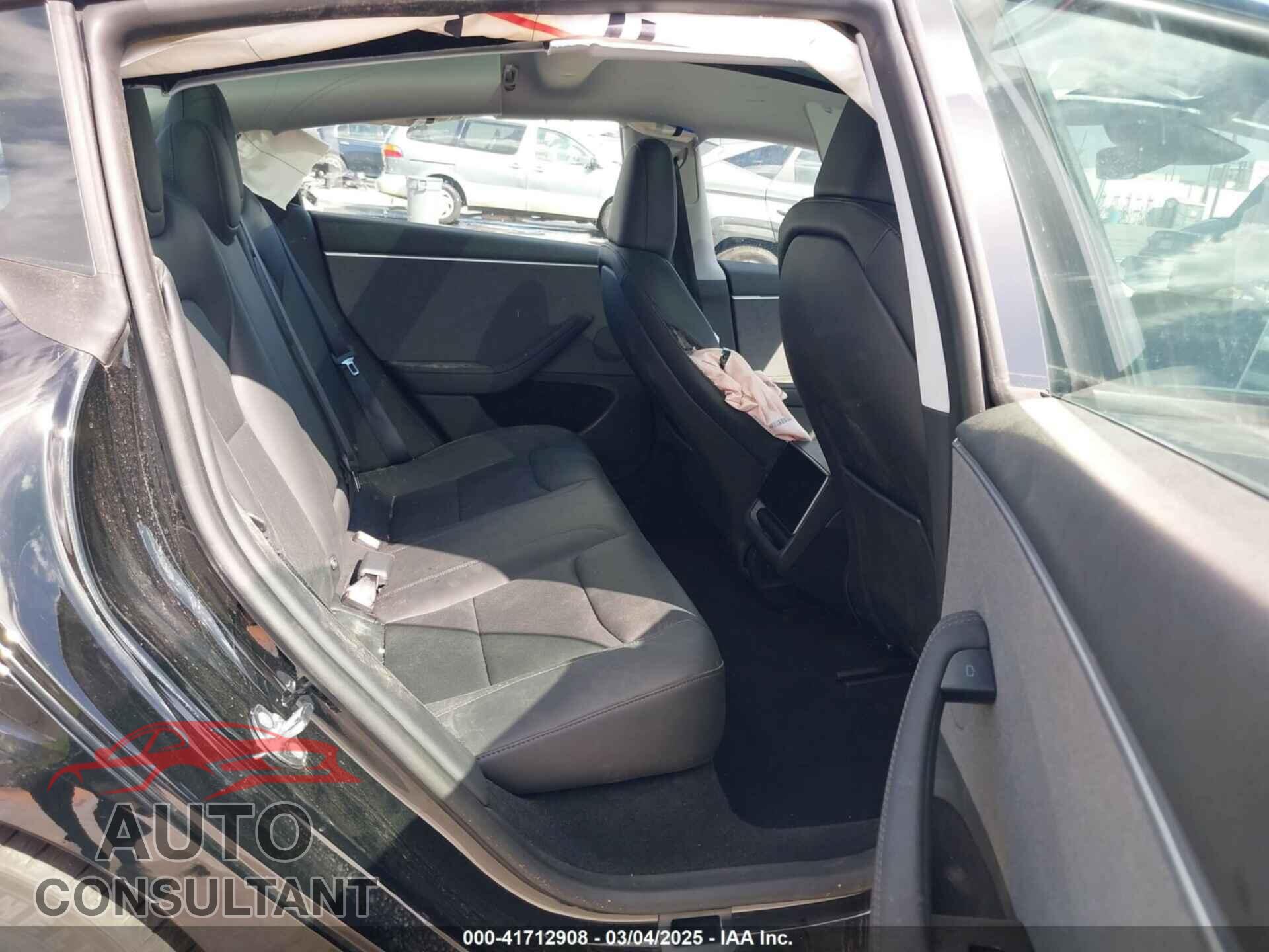 TESLA MODEL 3 2024 - 5YJ3E1EA0RF873378