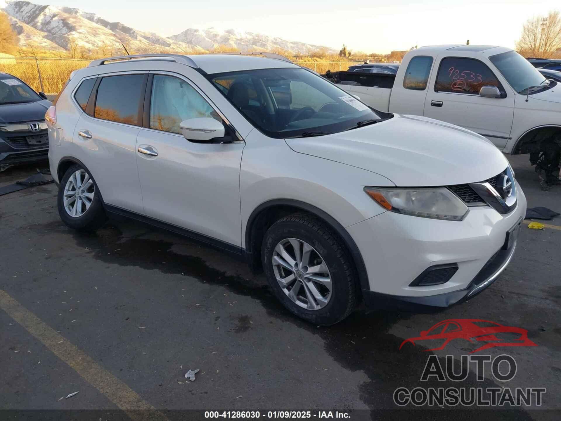 NISSAN ROGUE 2015 - KNMAT2MV8FP541293