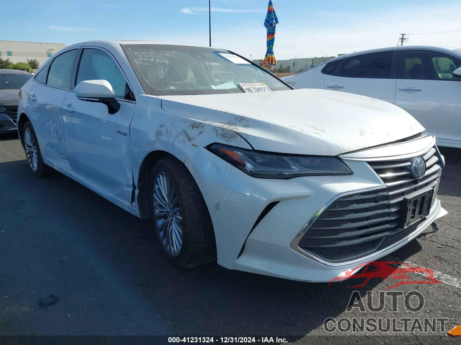 TOYOTA AVALON HYBRID 2019 - 4T1B21FB9KU002158