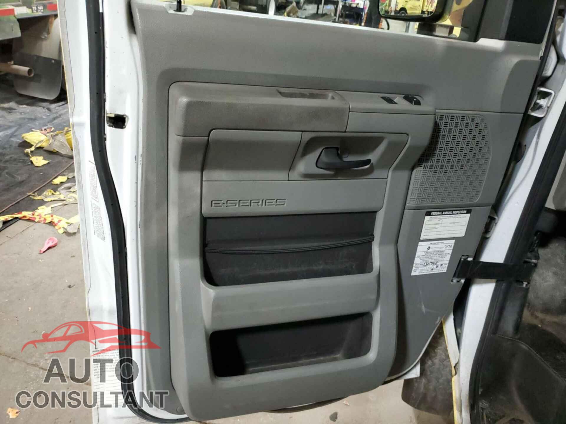 FORD E-450 CUTAWAY 2018 - 1FDXE4FS7JDC25019