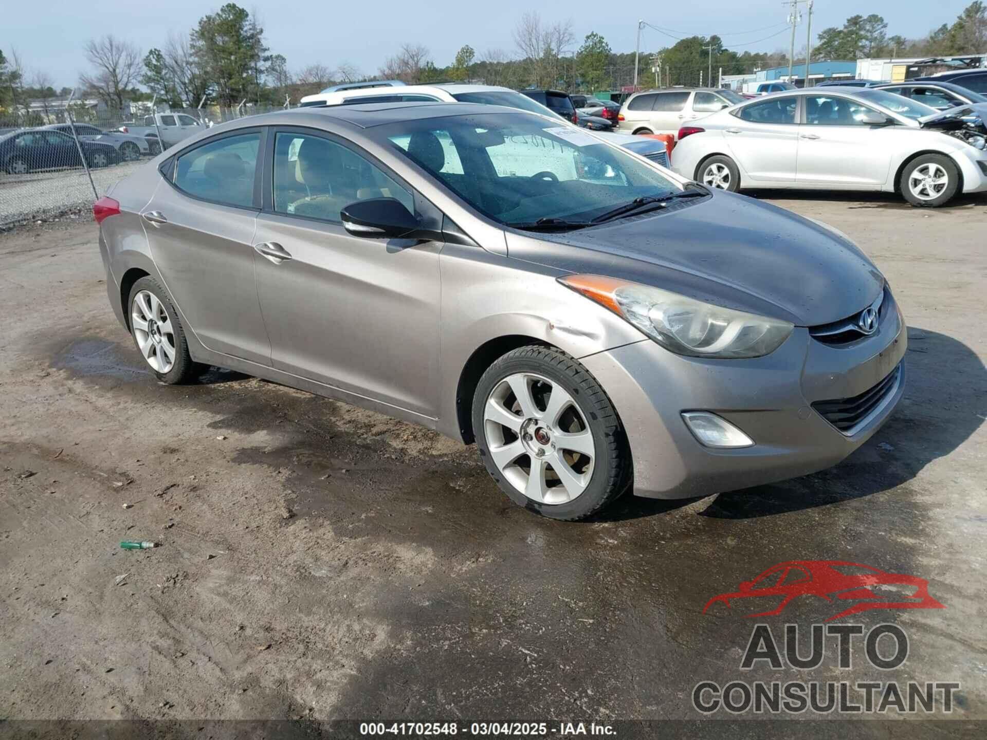 HYUNDAI ELANTRA 2011 - 5NPDH4AE8BH009658