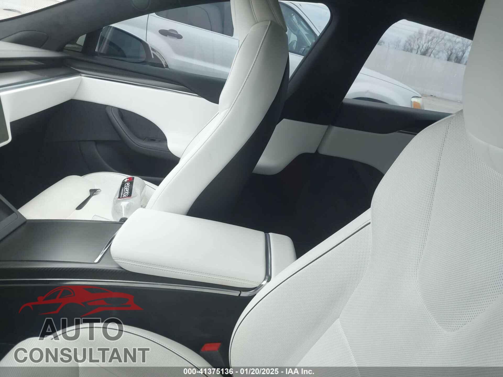 TESLA MODEL S 2021 - 5YJSA1E64MF452744