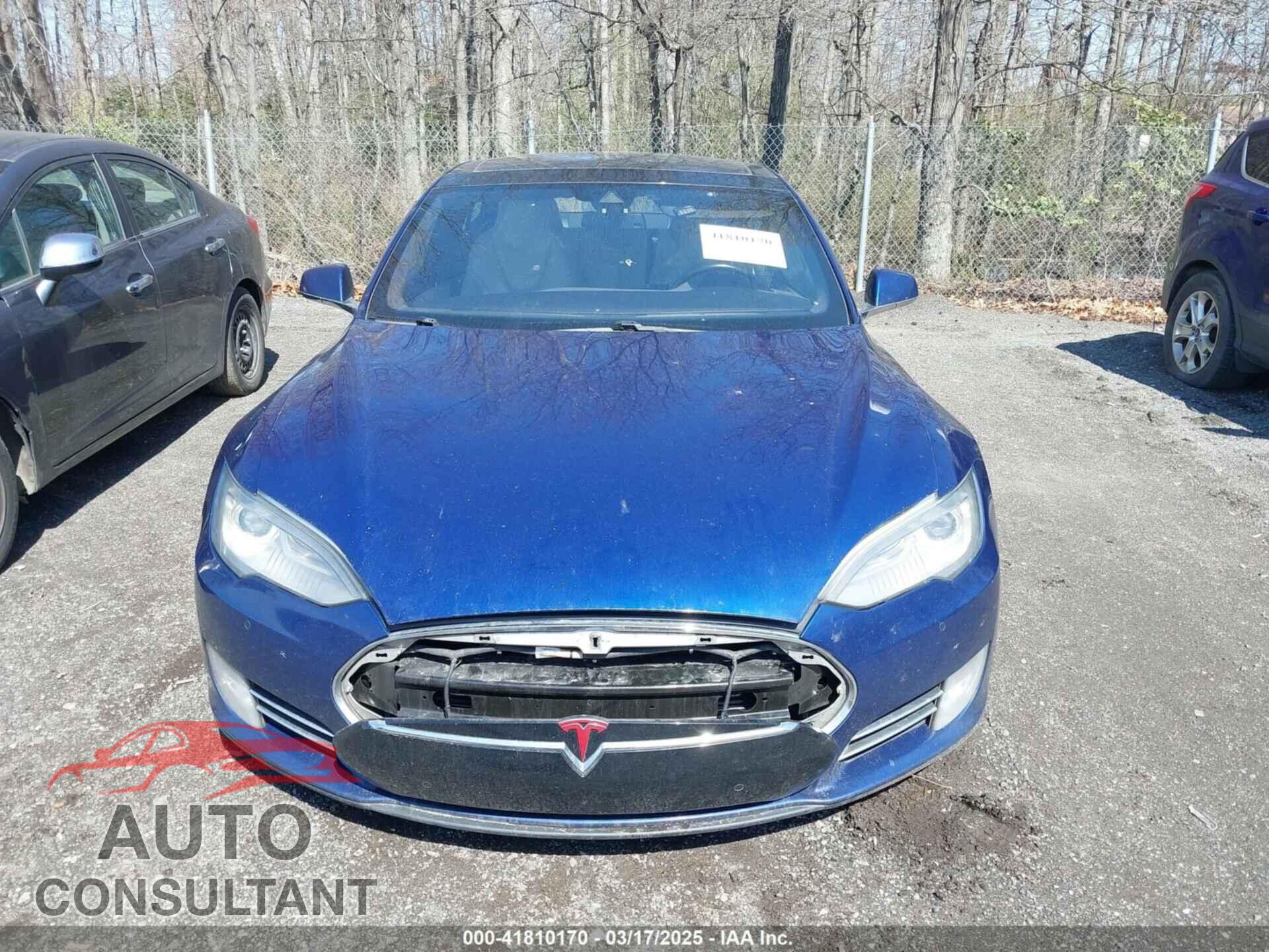 TESLA MODEL S 2015 - 5YJSA1E45FF100323
