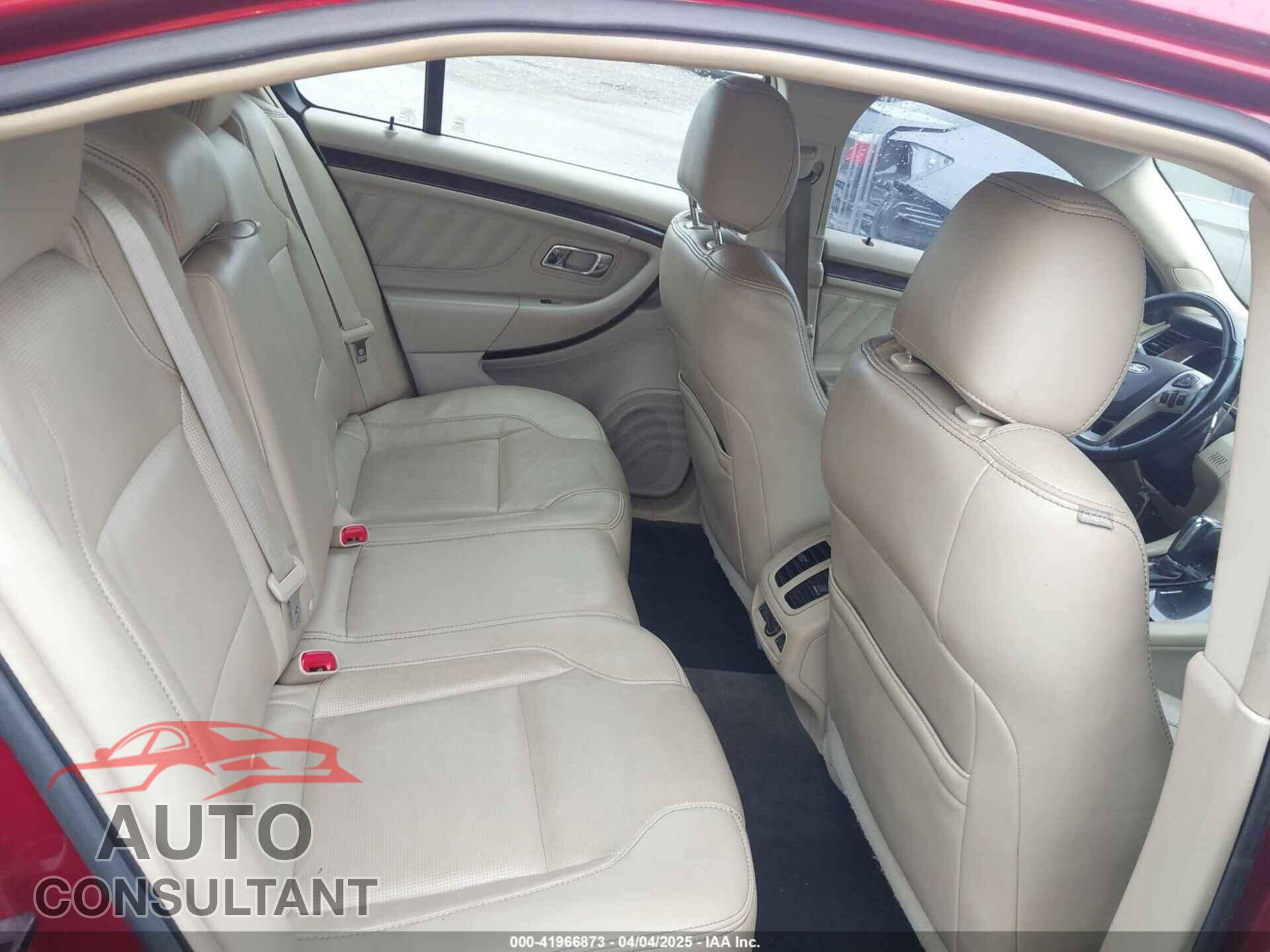 FORD TAURUS 2013 - 1FAHP2F8XDG205822