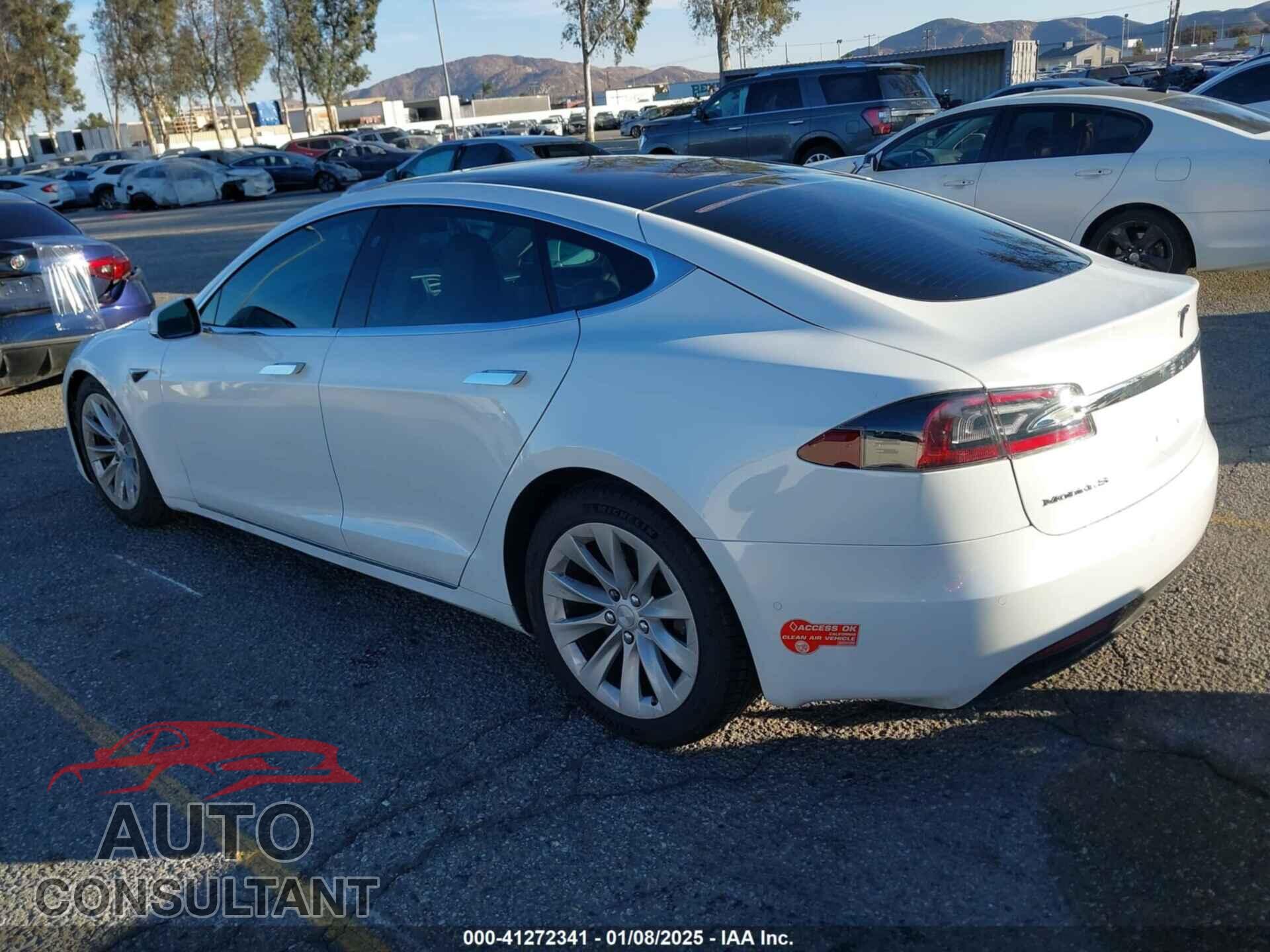 TESLA MODEL S 2017 - 5YJSA1E23HF230019