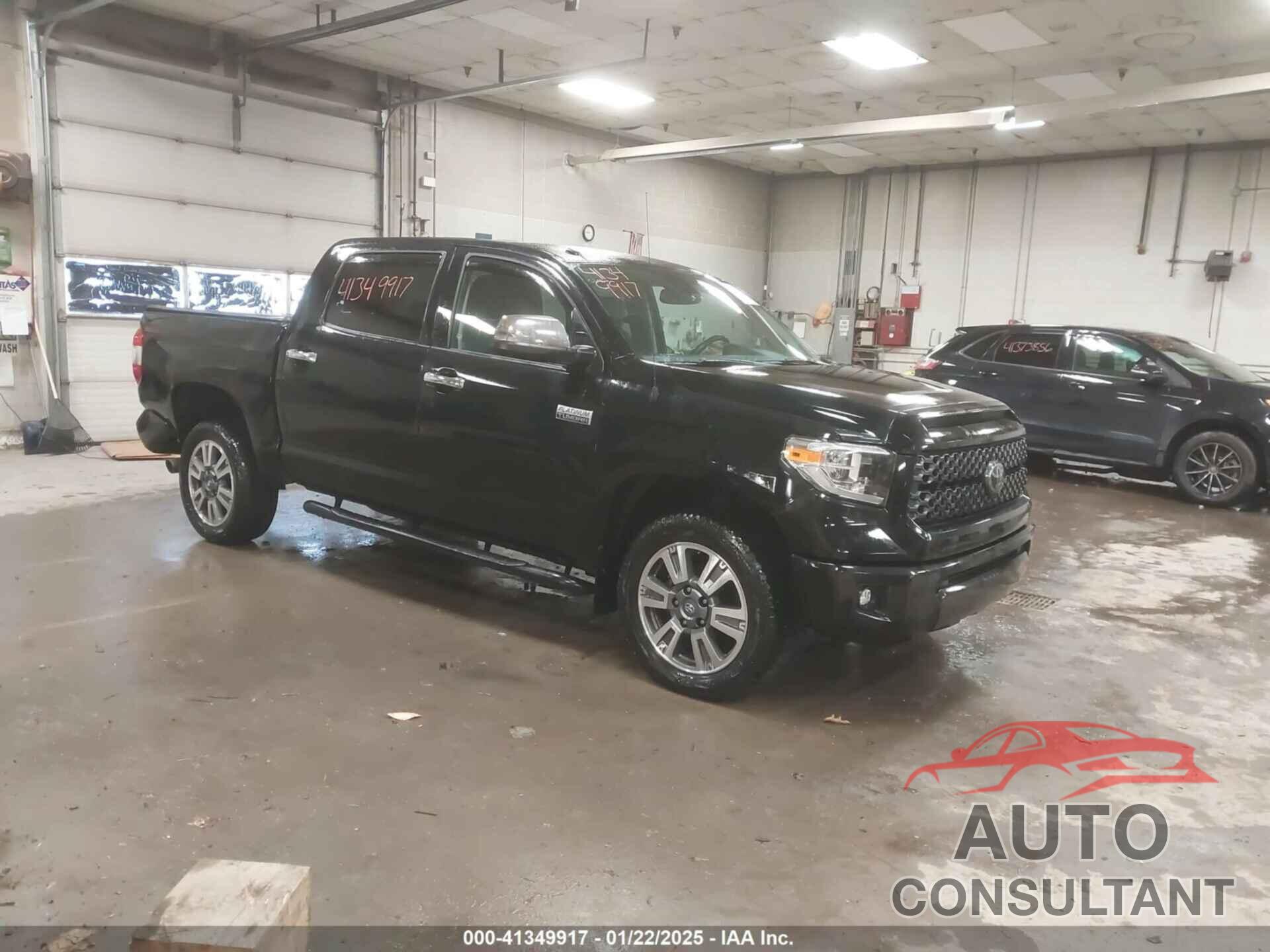 TOYOTA TUNDRA 2019 - 5TFAY5F19KX836961
