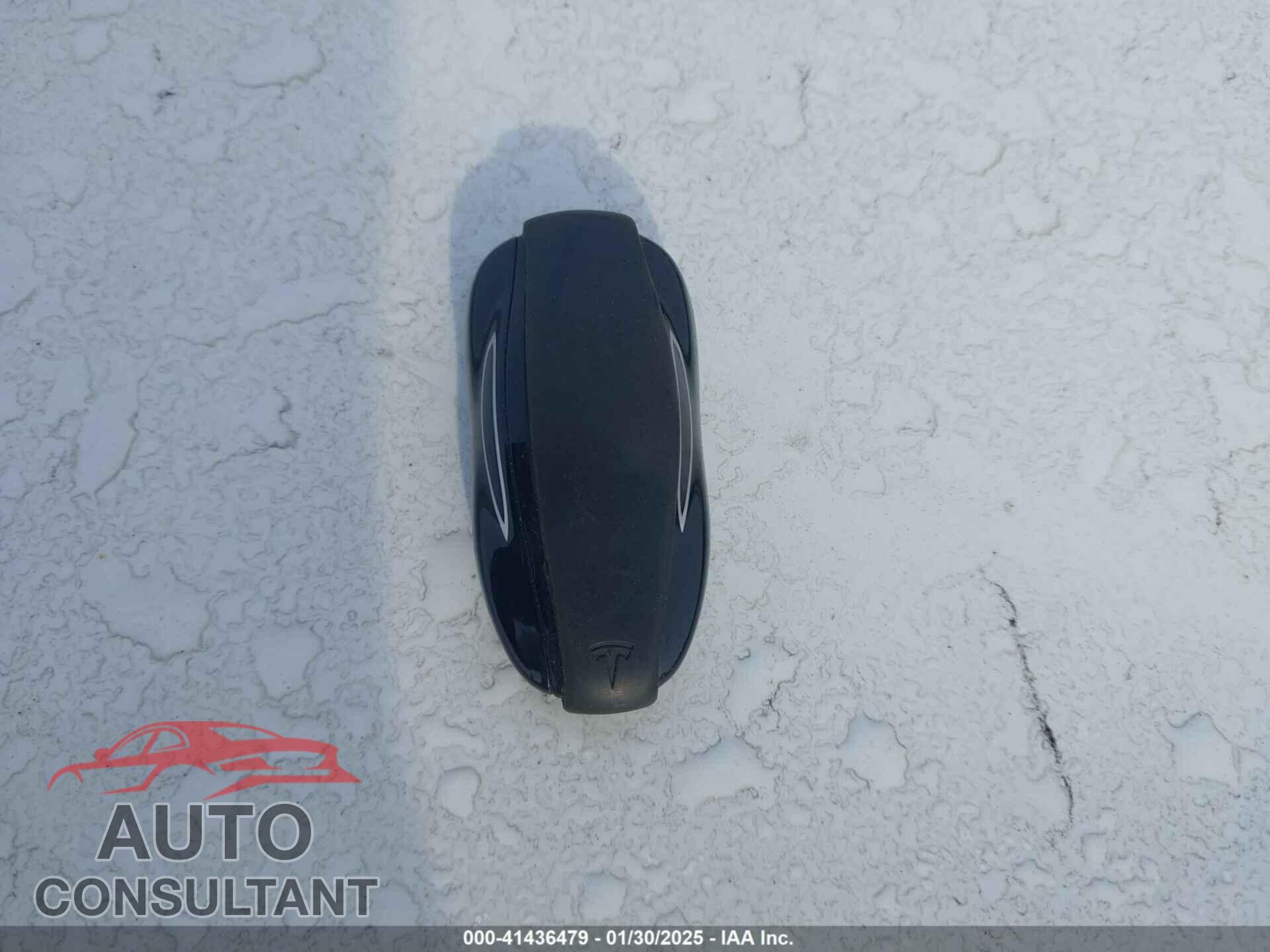 TESLA MODEL S 2015 - 5YJSA4S28FF086082