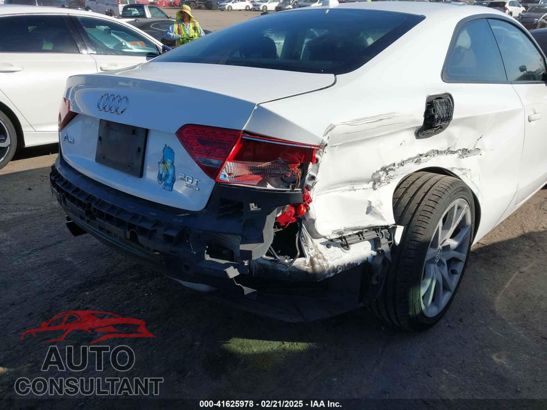 AUDI A5 2012 - WAULFAFR7CA004372