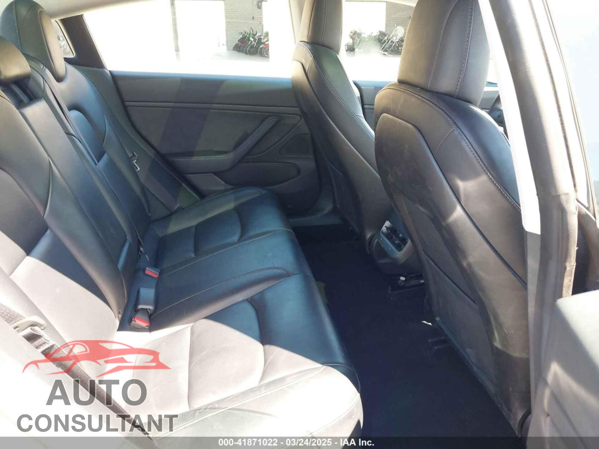 TESLA MODEL 3 2019 - 5YJ3E1EA0KF425079