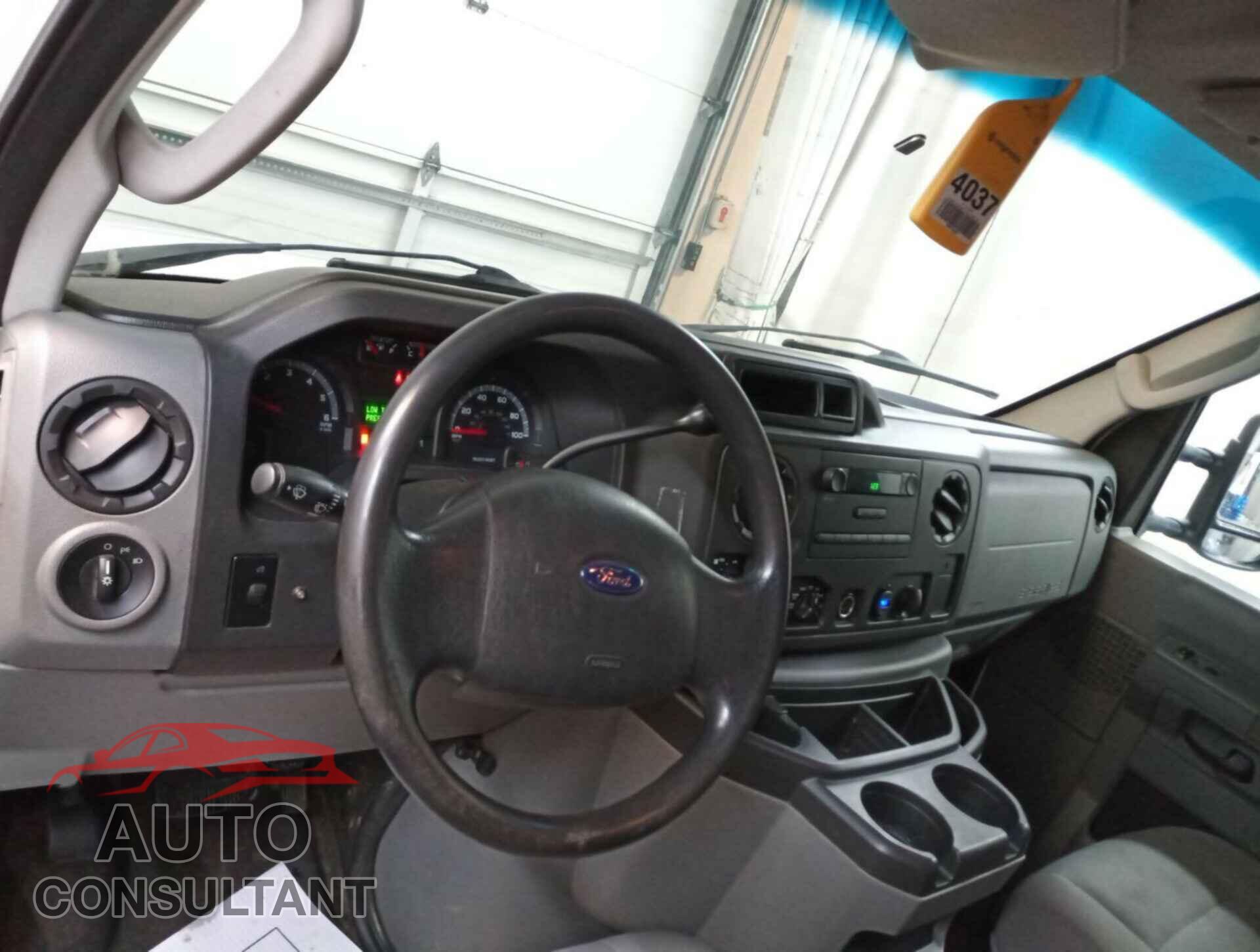 FORD ECONOLINE 2009 - 1FTSE34L49DA27420