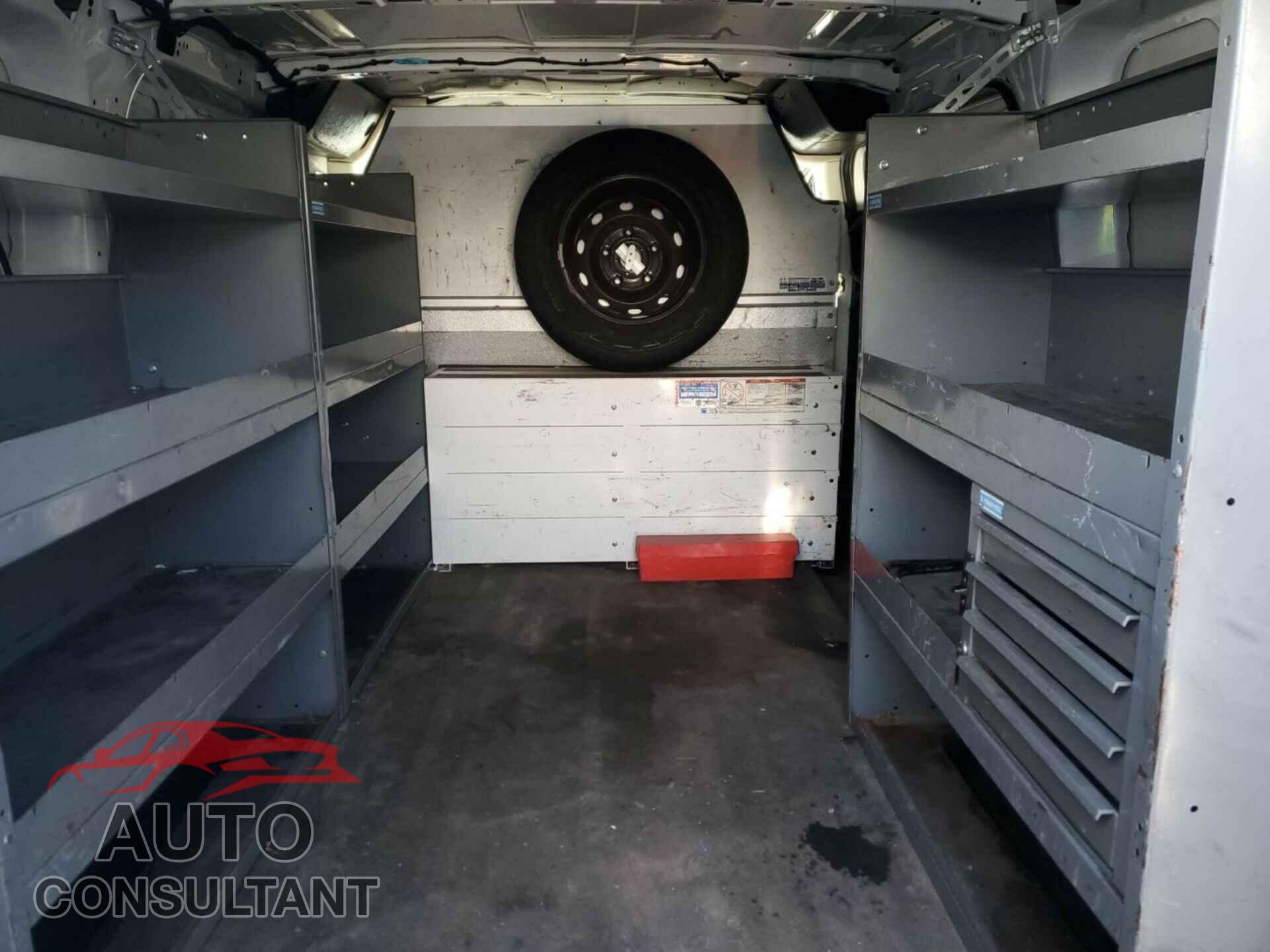 FORD TRANSIT 2015 - 1FTNE1YM9FKB29954