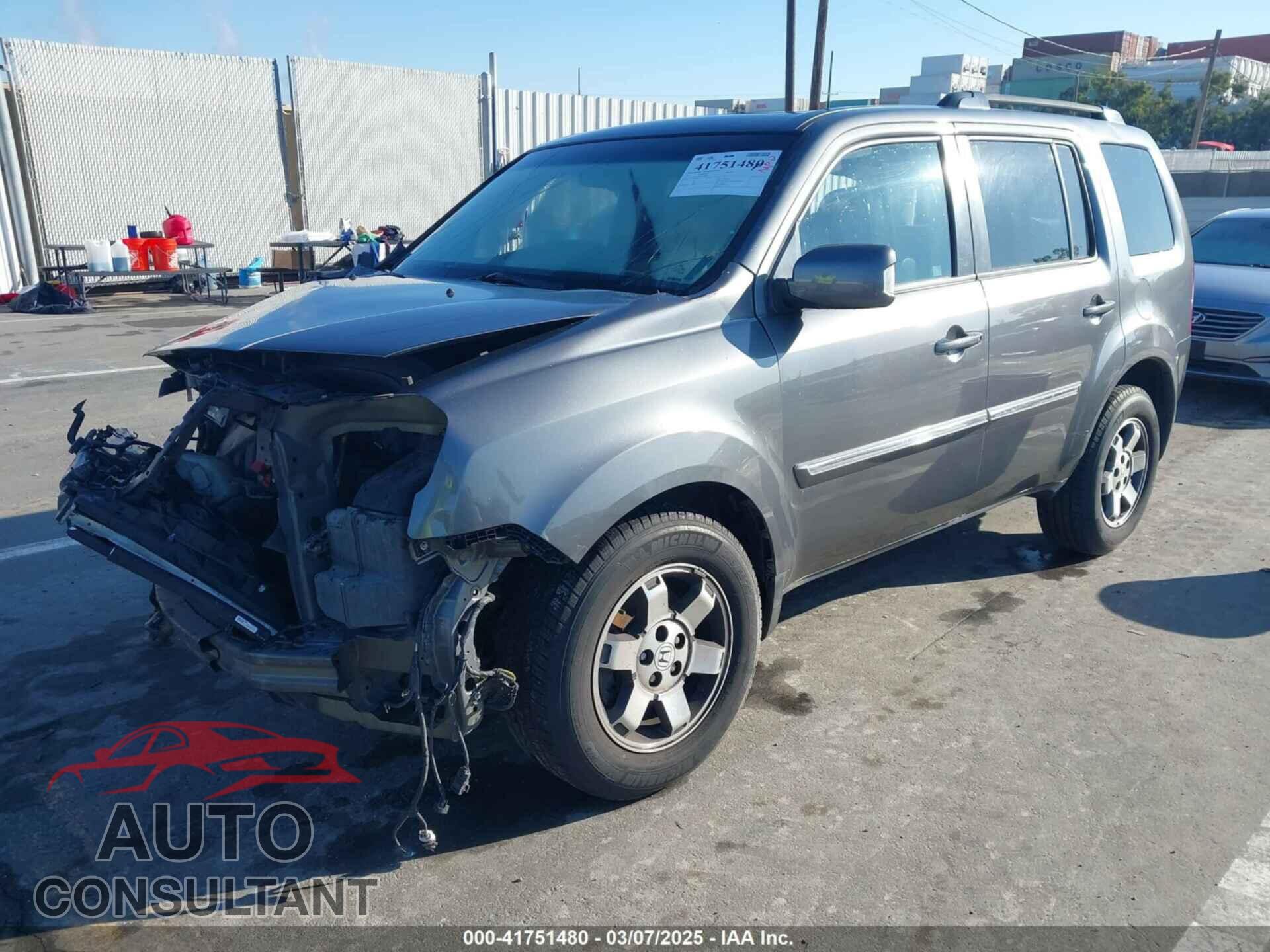 HONDA PILOT 2011 - 5FNYF3H95BB036809