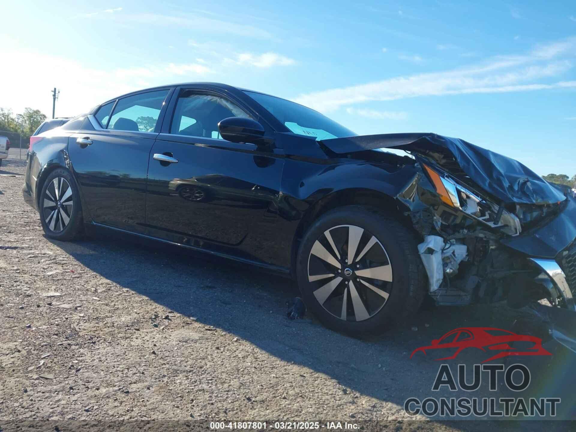 NISSAN ALTIMA 2019 - 1N4BL4EV4KC207767