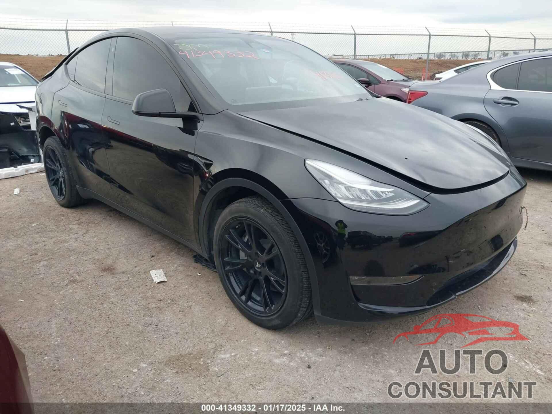 TESLA MODEL Y 2023 - 7SAYGDEE8PA074269