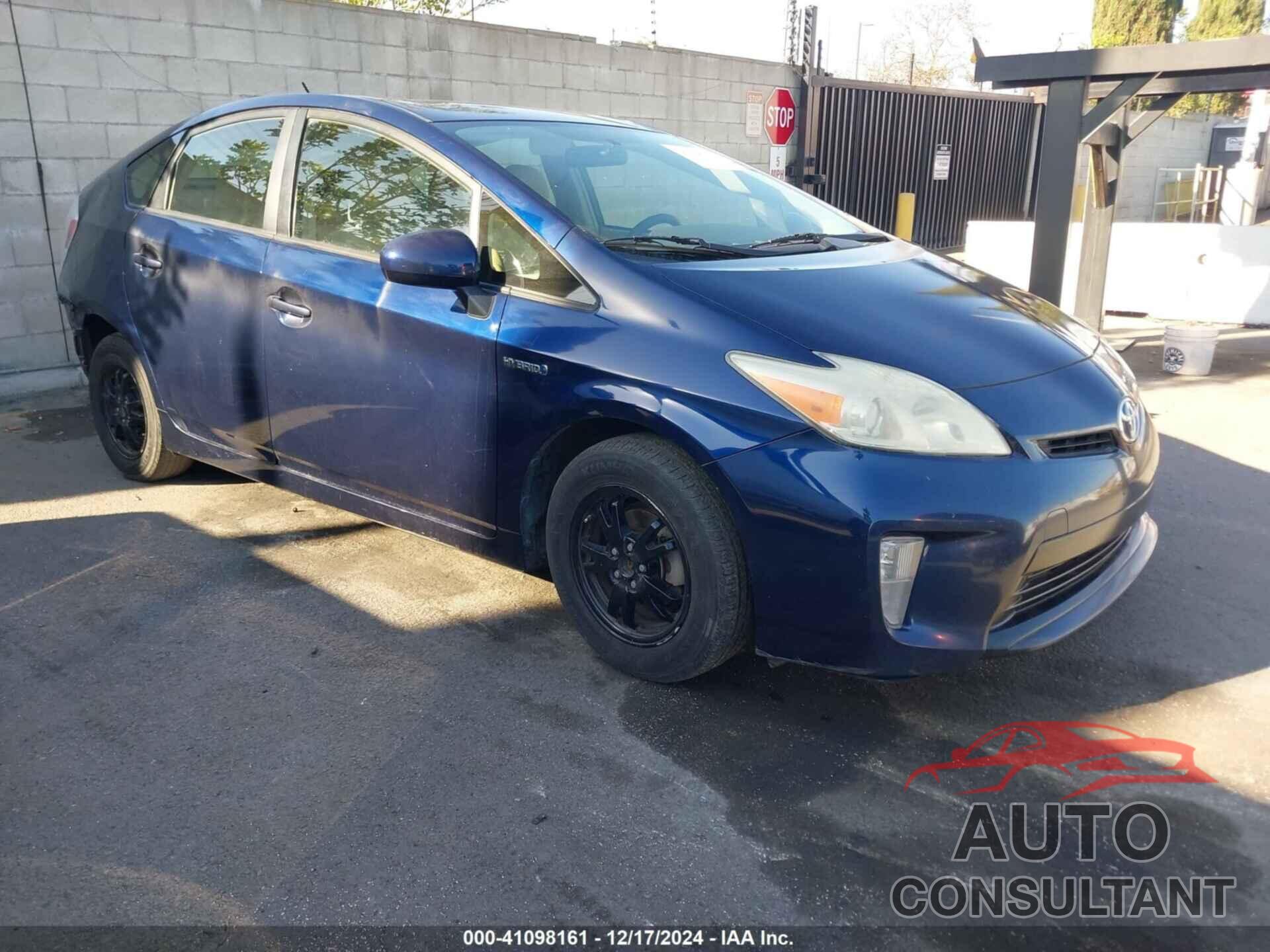 TOYOTA PRIUS 2013 - JTDKN3DUXD1723329