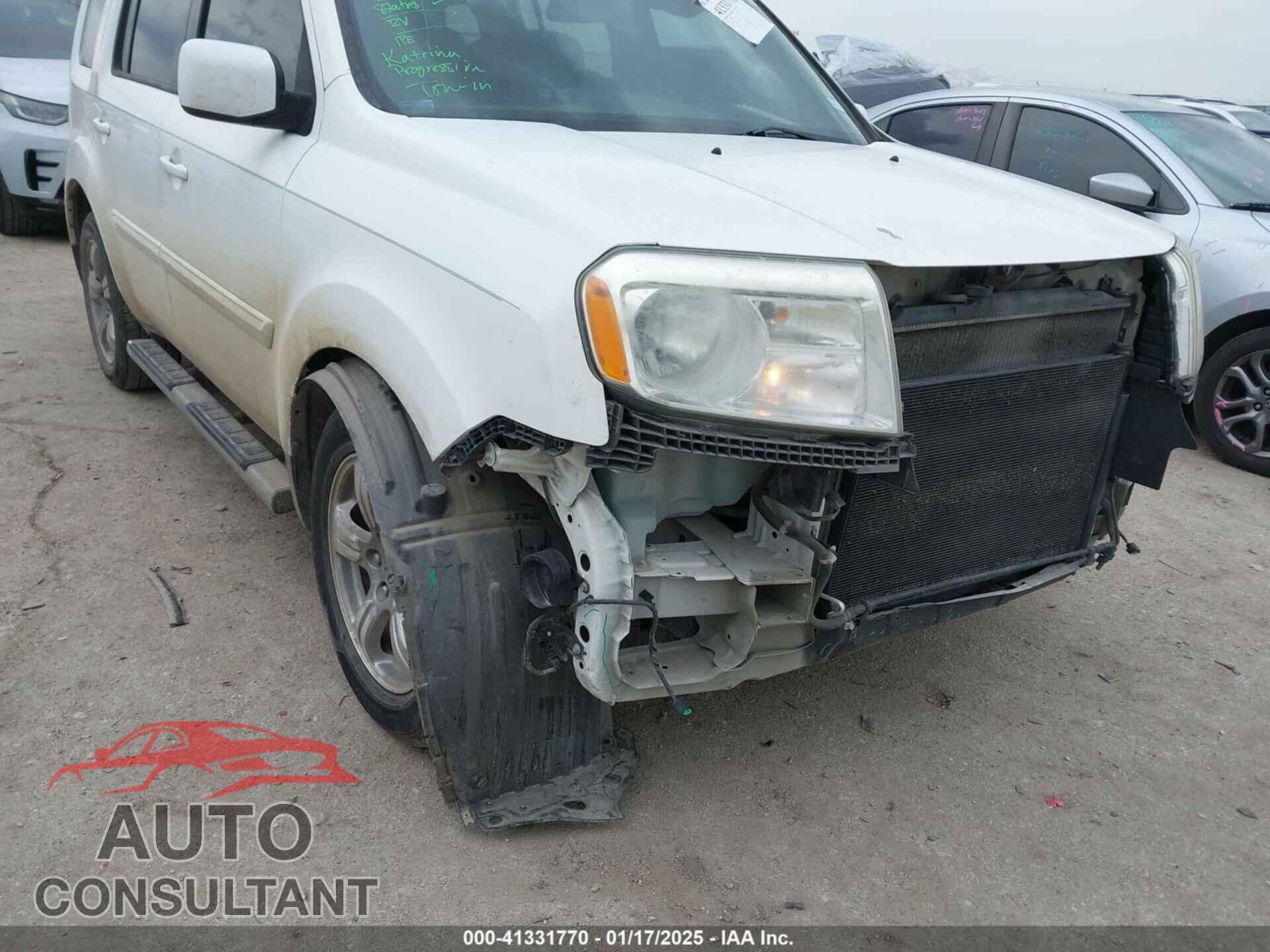 HONDA PILOT 2013 - 5FNYF3H45DB013571