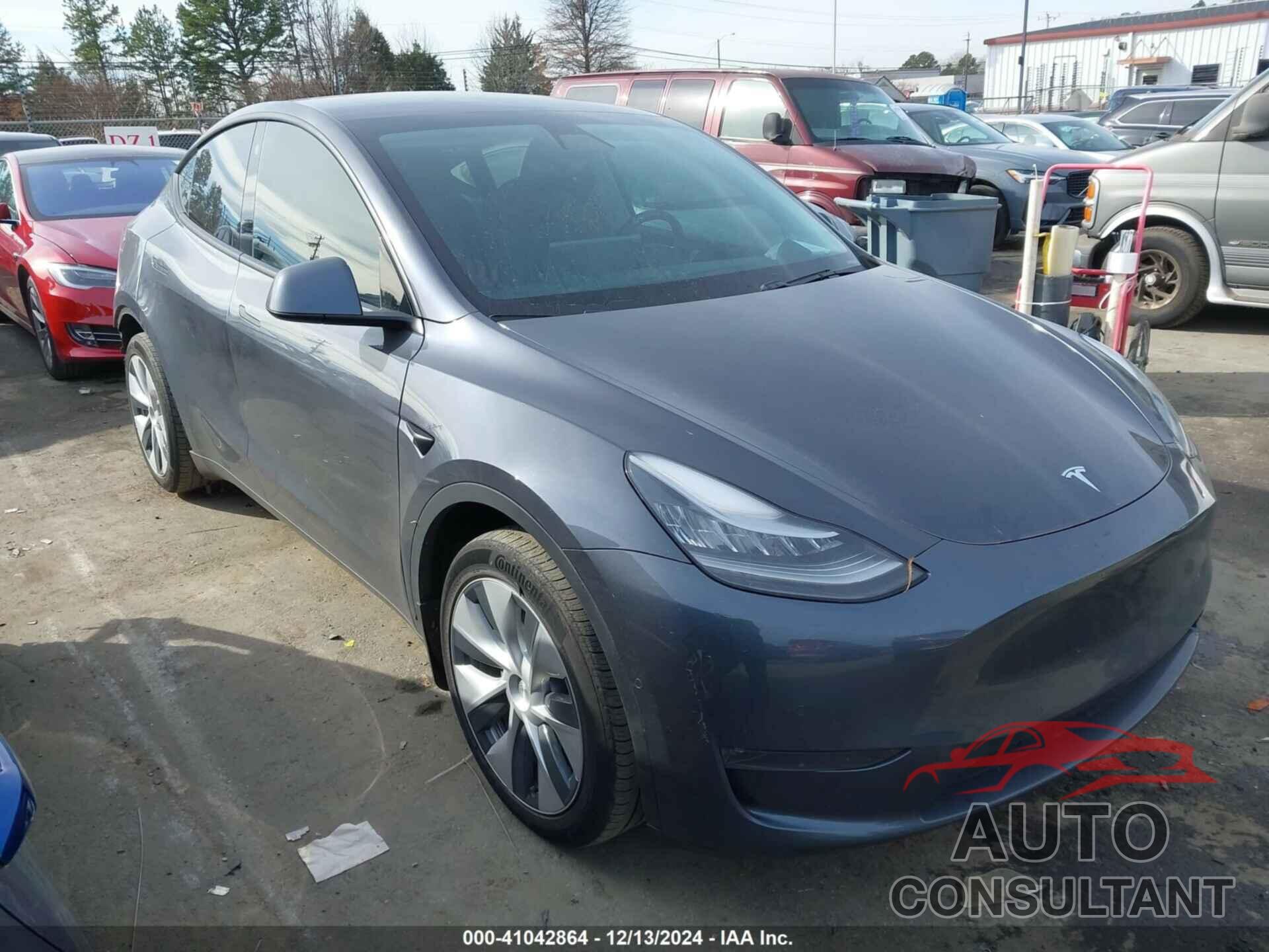 TESLA MODEL Y 2021 - 5YJYGDEE1MF070642