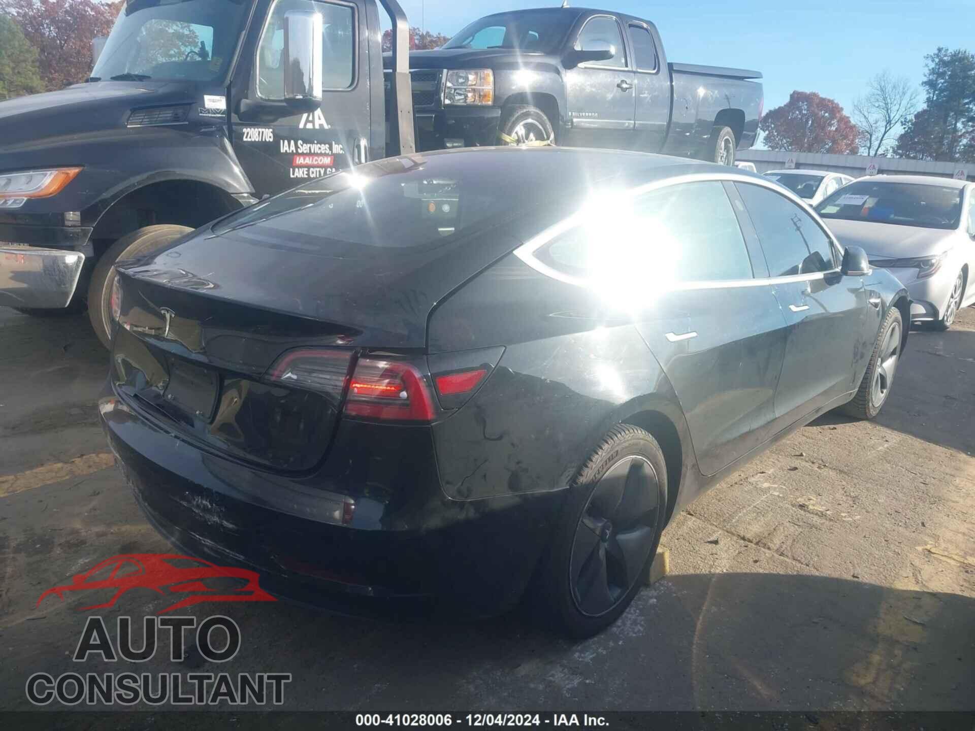 TESLA MODEL 3 2019 - 5YJ3E1EA2KF305722