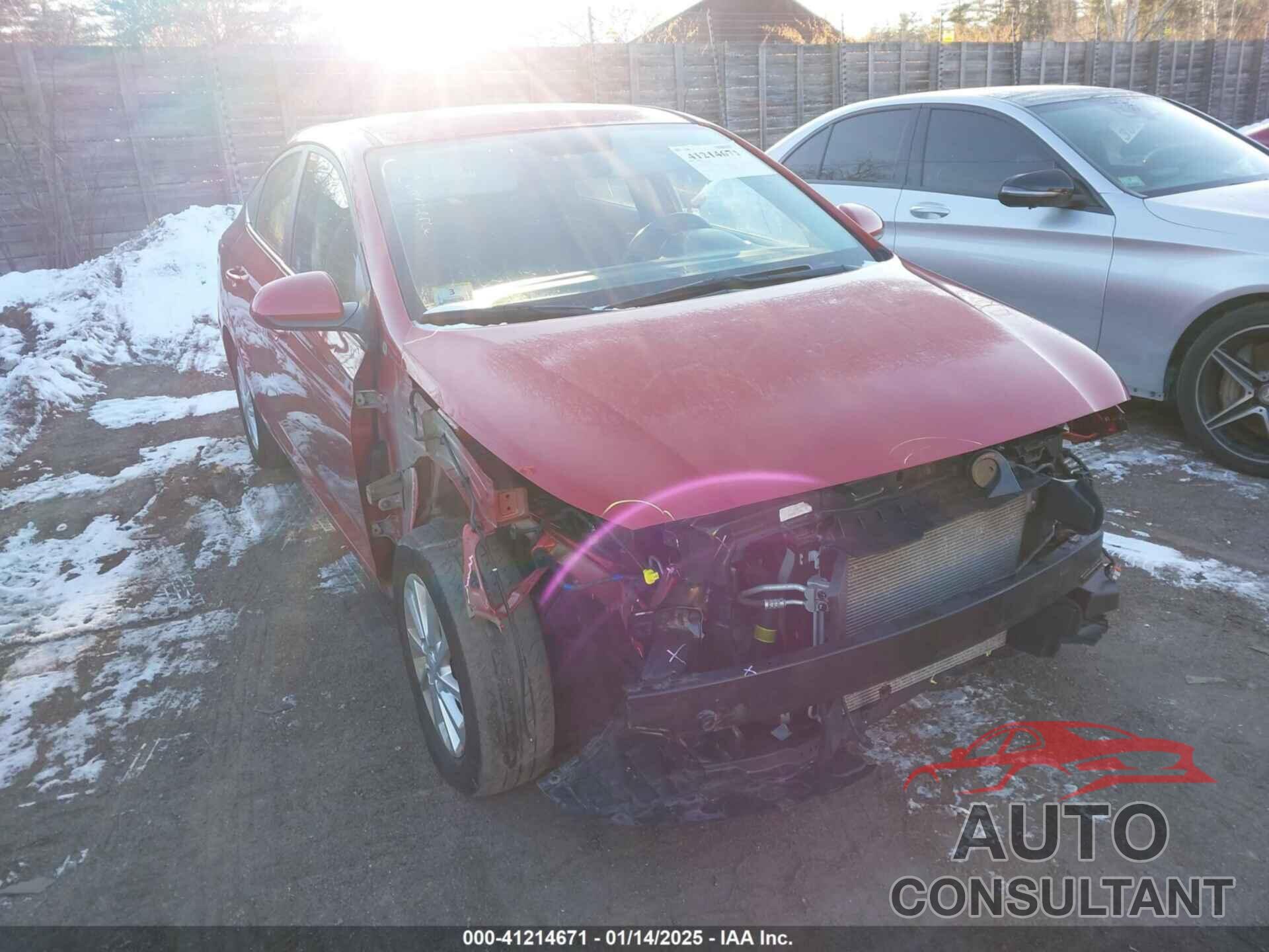 HYUNDAI ACCENT 2019 - 3KPC24A3XKE066833