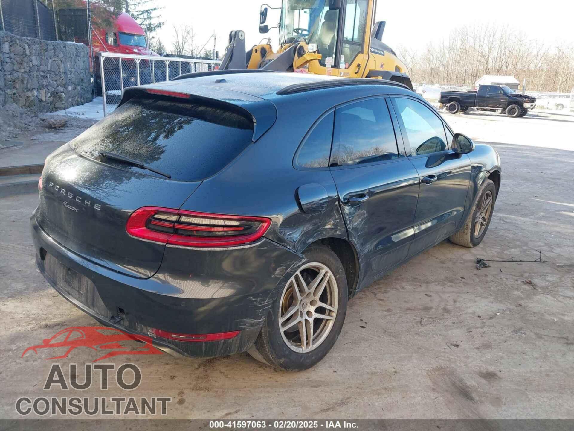PORSCHE MACAN 2017 - WP1AA2A57HLB03299