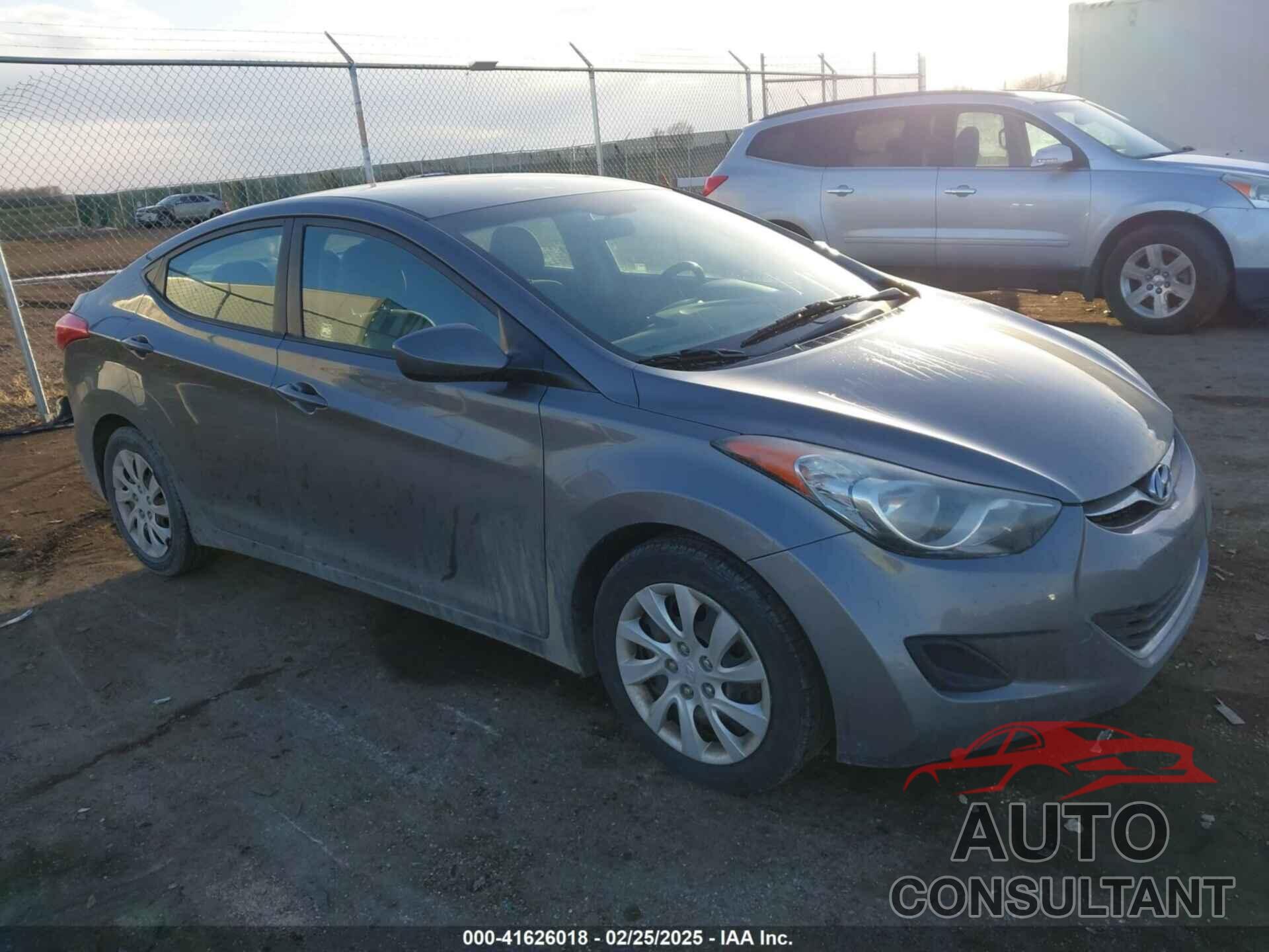 HYUNDAI ELANTRA 2013 - 5NPDH4AE2DH158800