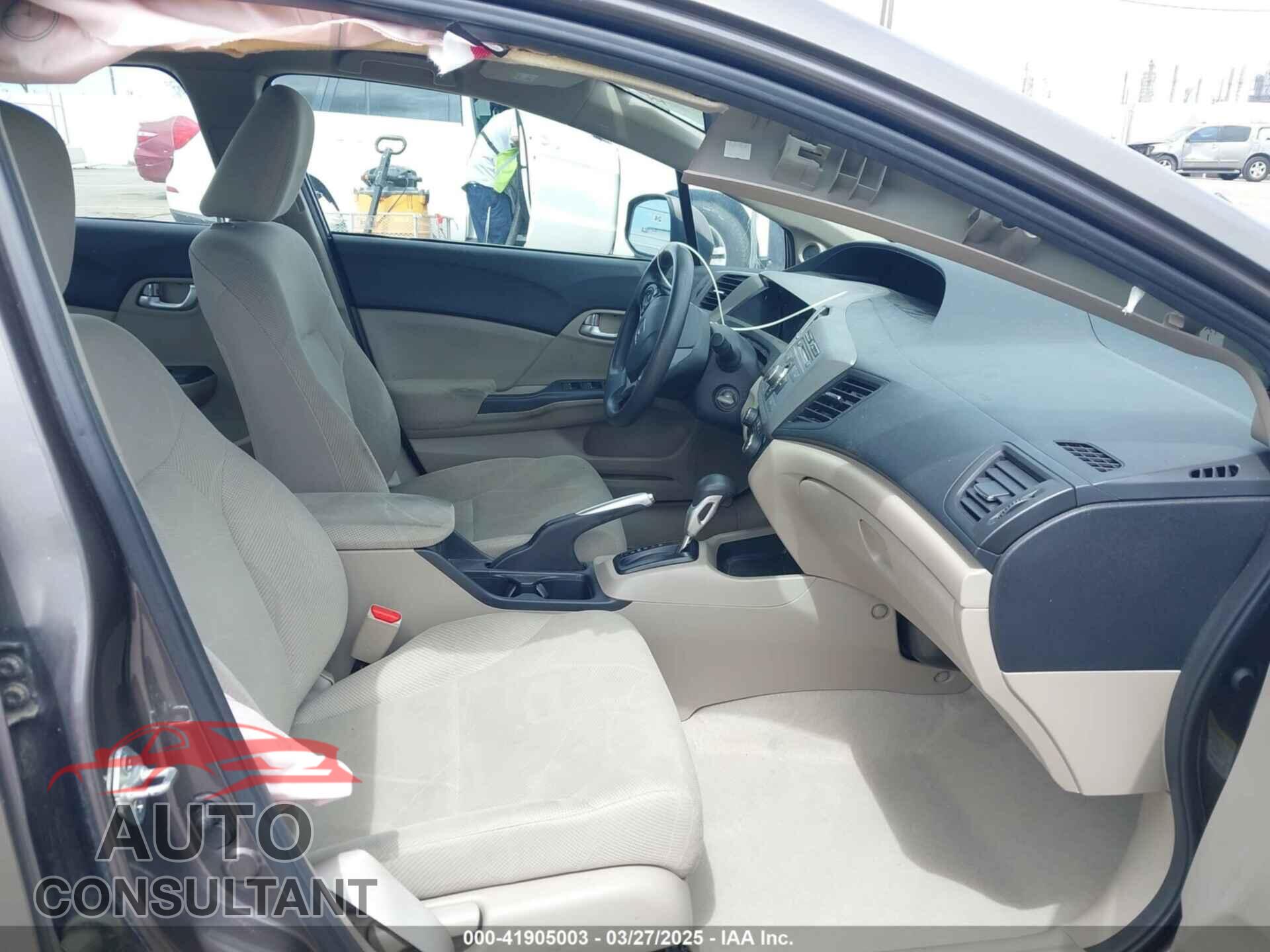 HONDA CIVIC 2012 - 19XFB2F83CE307087