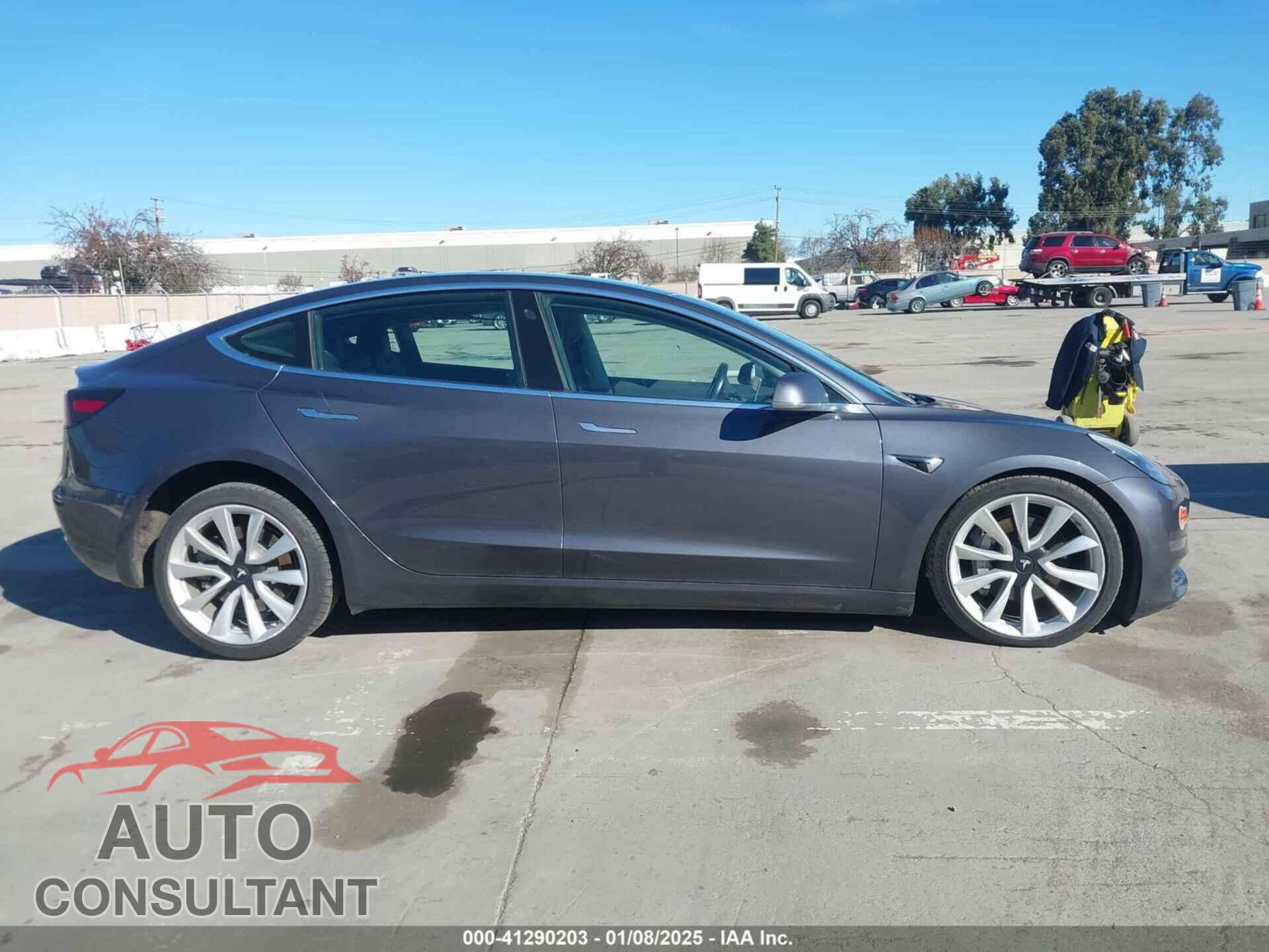 TESLA MODEL 3 2019 - 5YJ3E1EA3KF322500