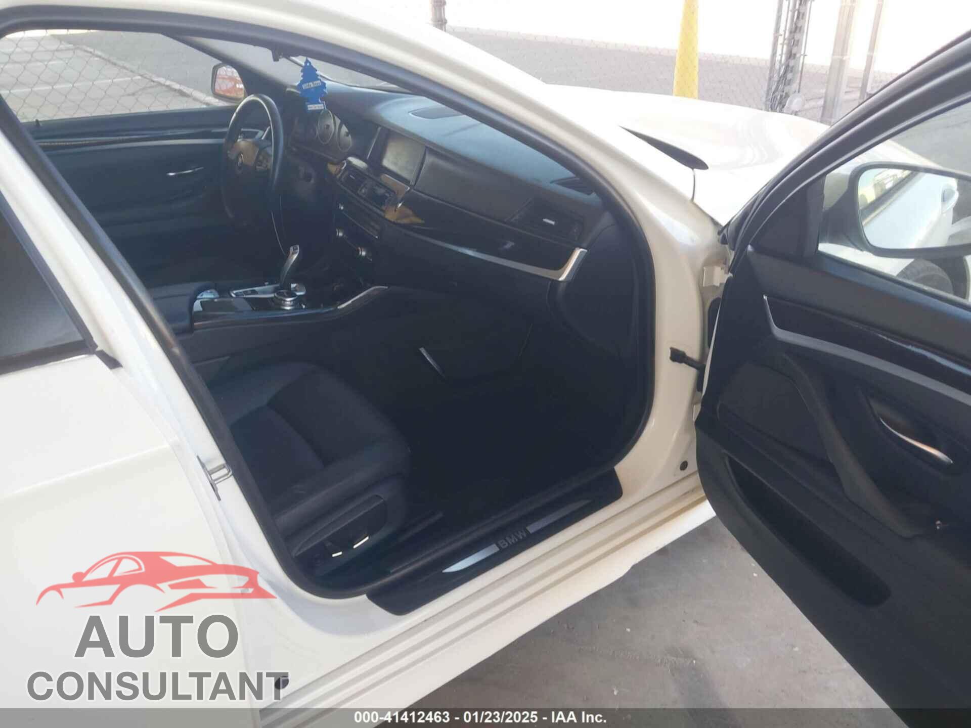 BMW 528I 2014 - WBA5A5C55ED511644