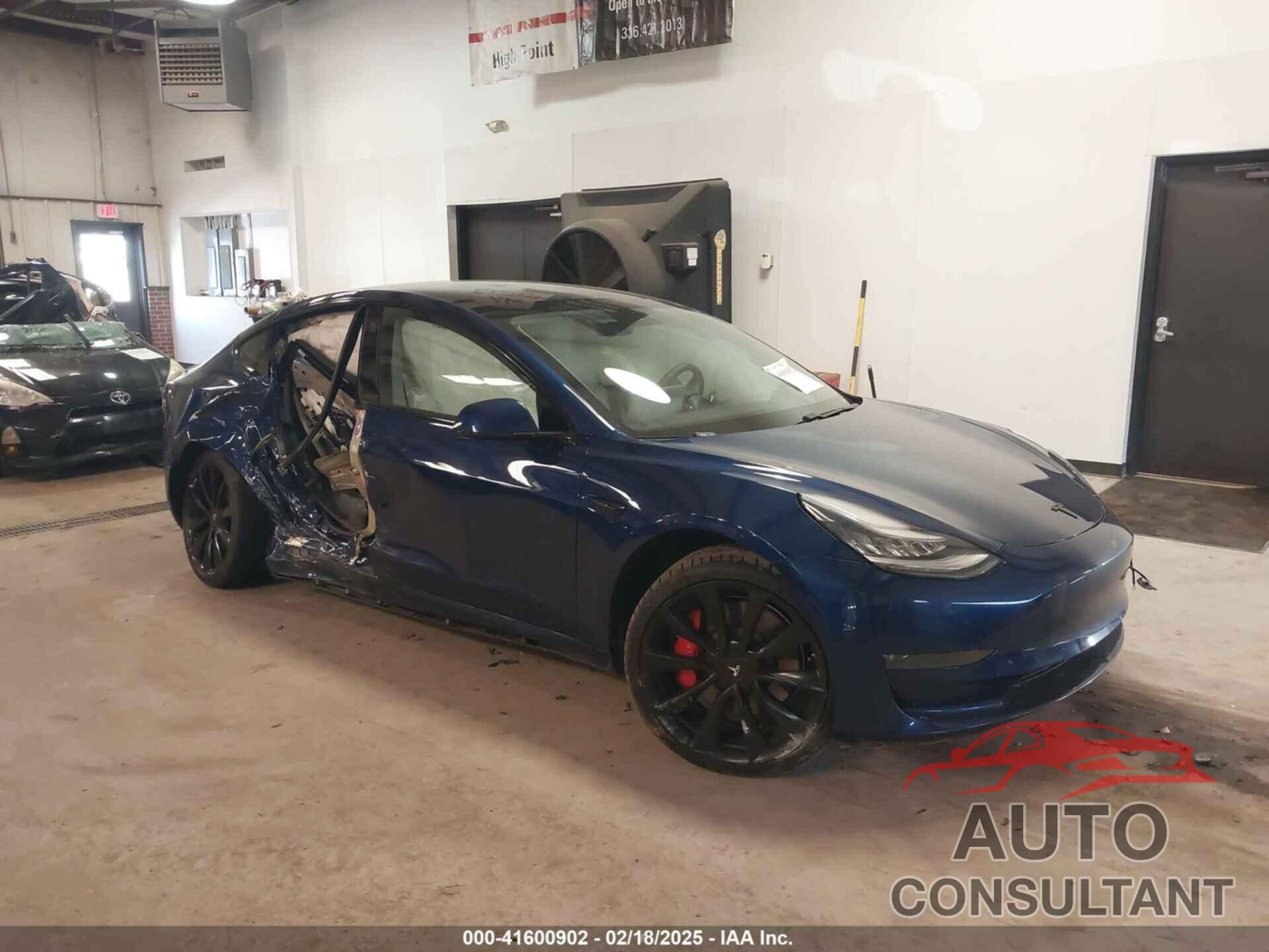 TESLA MODEL 3 2020 - 5YJ3E1ECXLF603504