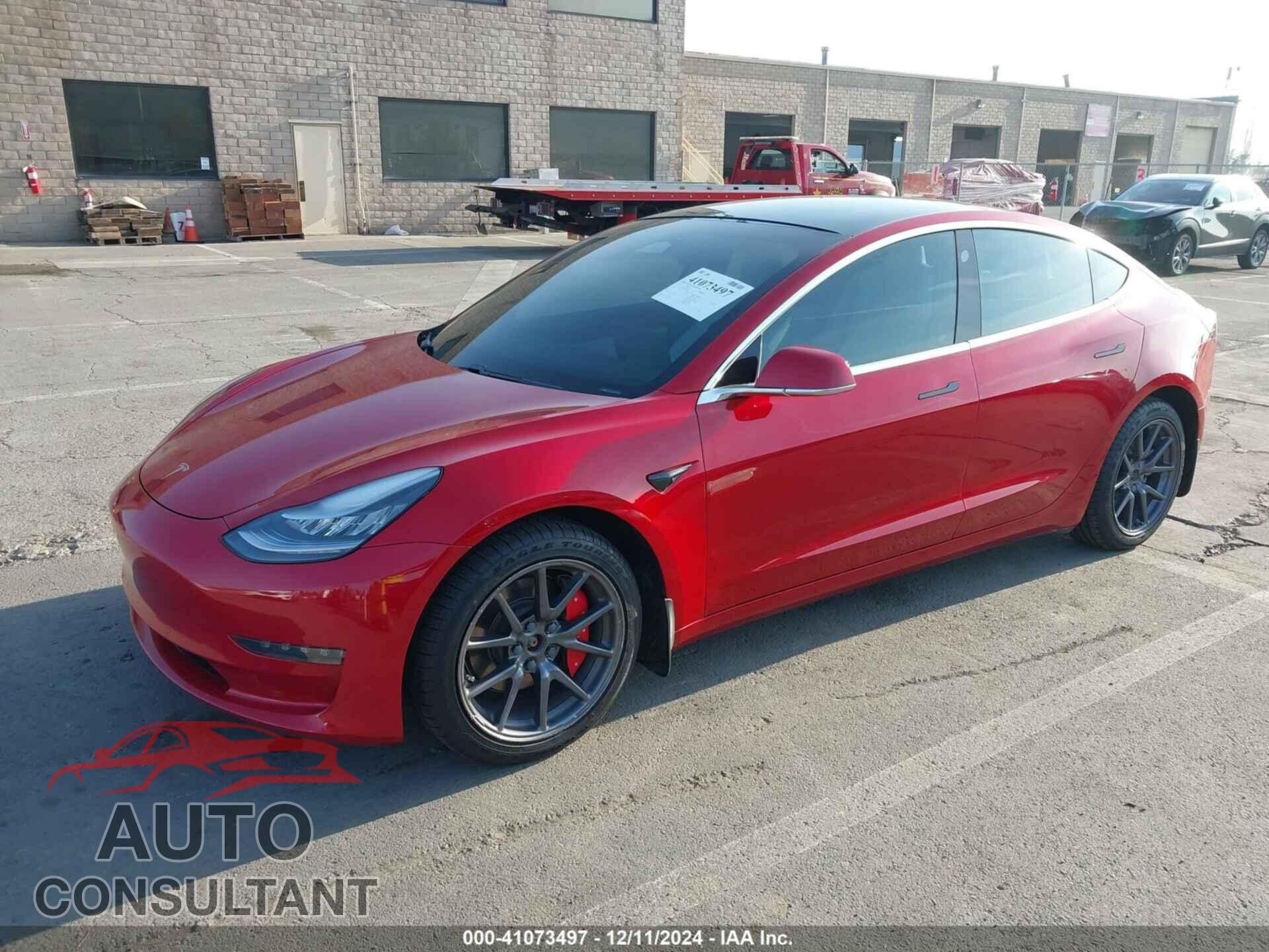 TESLA MODEL 3 2019 - 5YJ3E1EB2KF390862