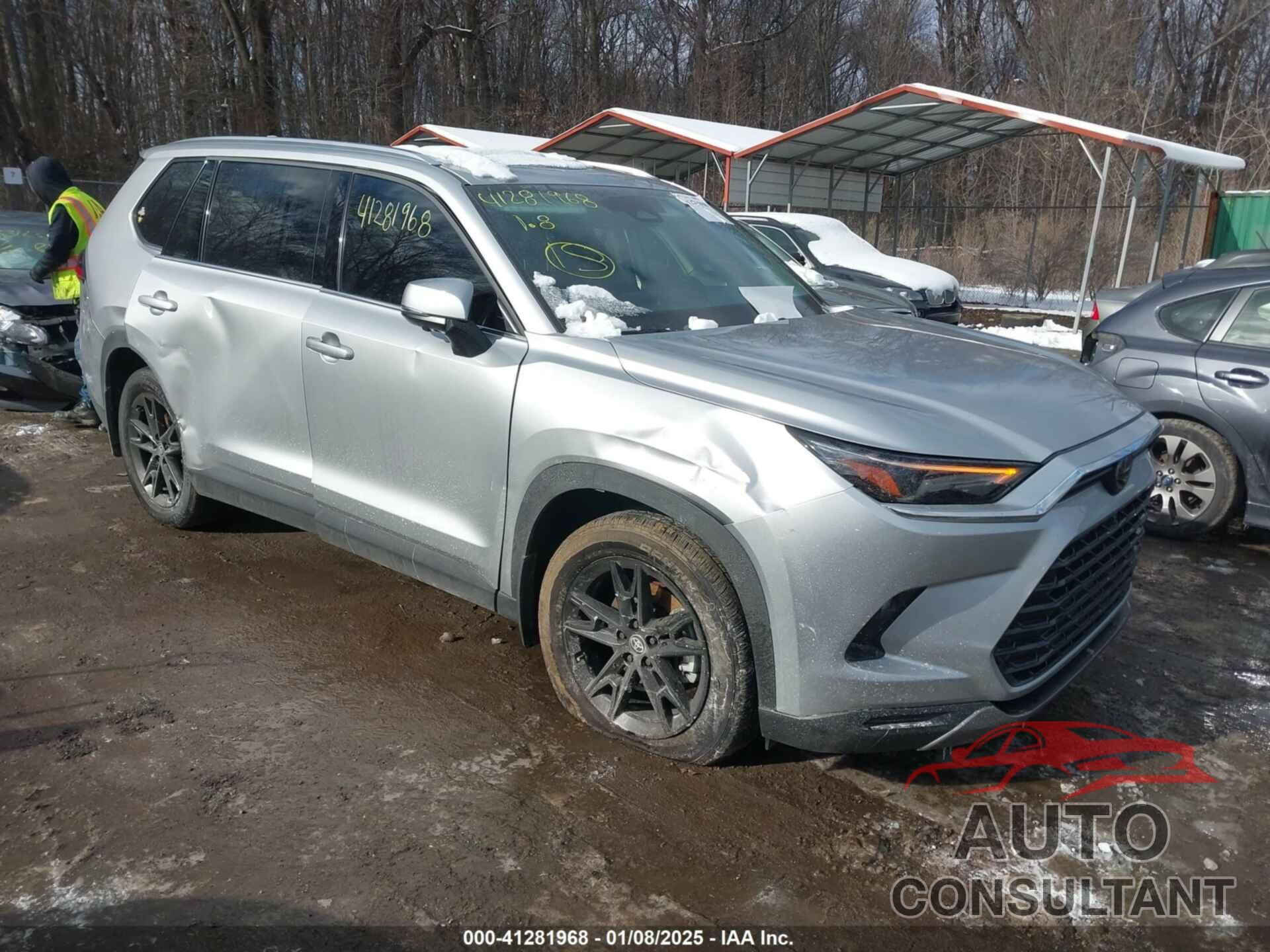 TOYOTA GRAND HIGHLANDER 2024 - 5TDACAB52RS010775