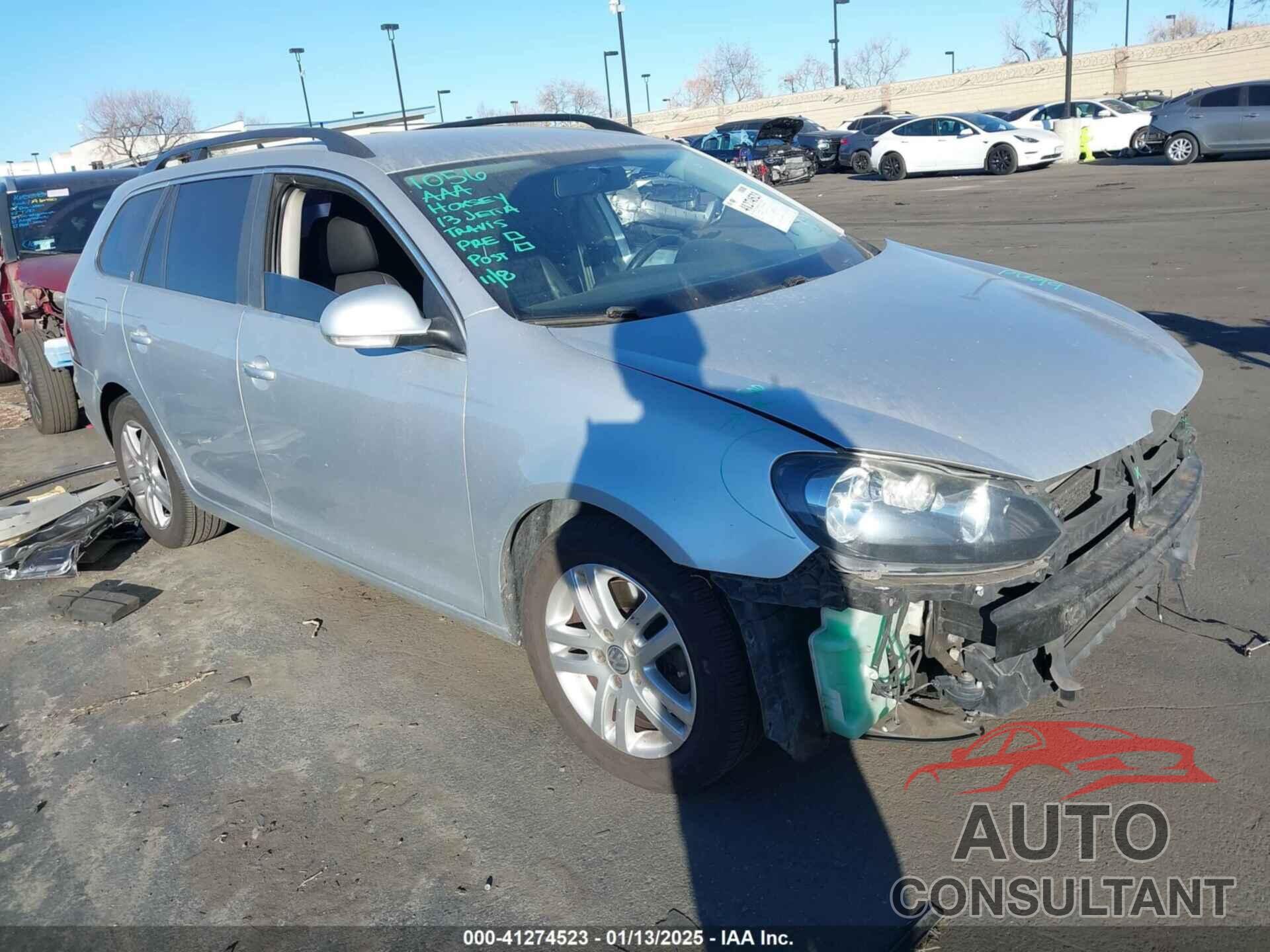 VOLKSWAGEN JETTA SPORTWAGEN 2013 - 3VWML7AJ8DM665317