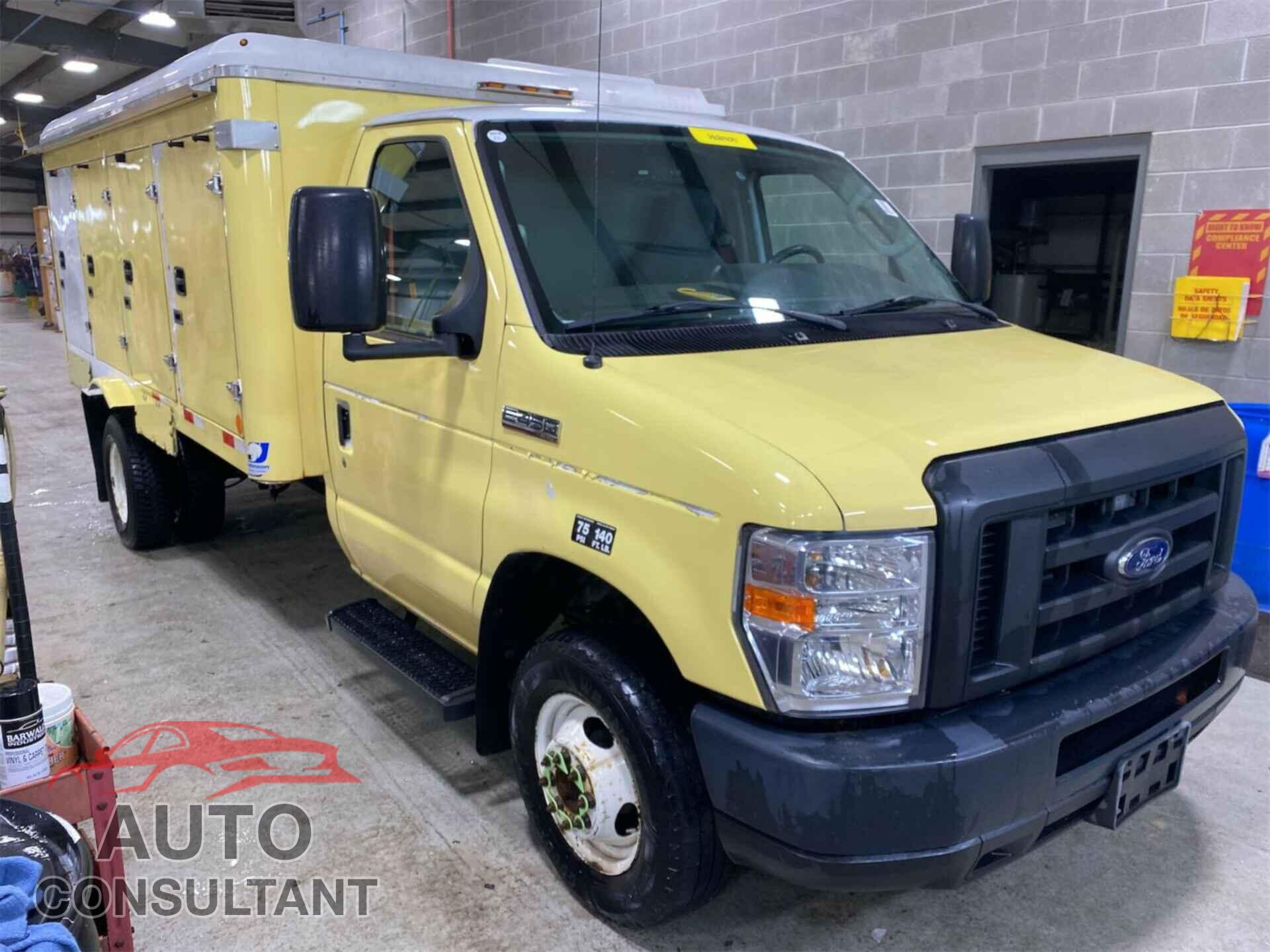 FORD E-450 CUTAWAY 2018 - 1FDXE4FS6JDC33306