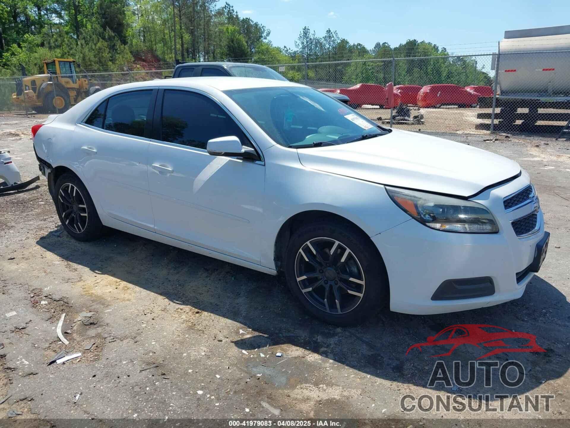 CHEVROLET MALIBU 2013 - 1G11C5SA7DF351630