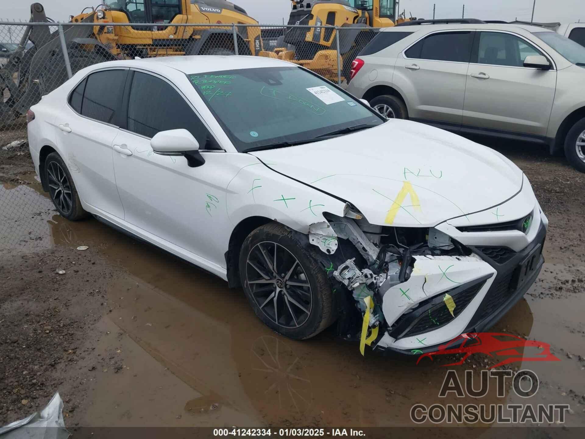 TOYOTA CAMRY 2023 - 4T1G11AK4PU776406