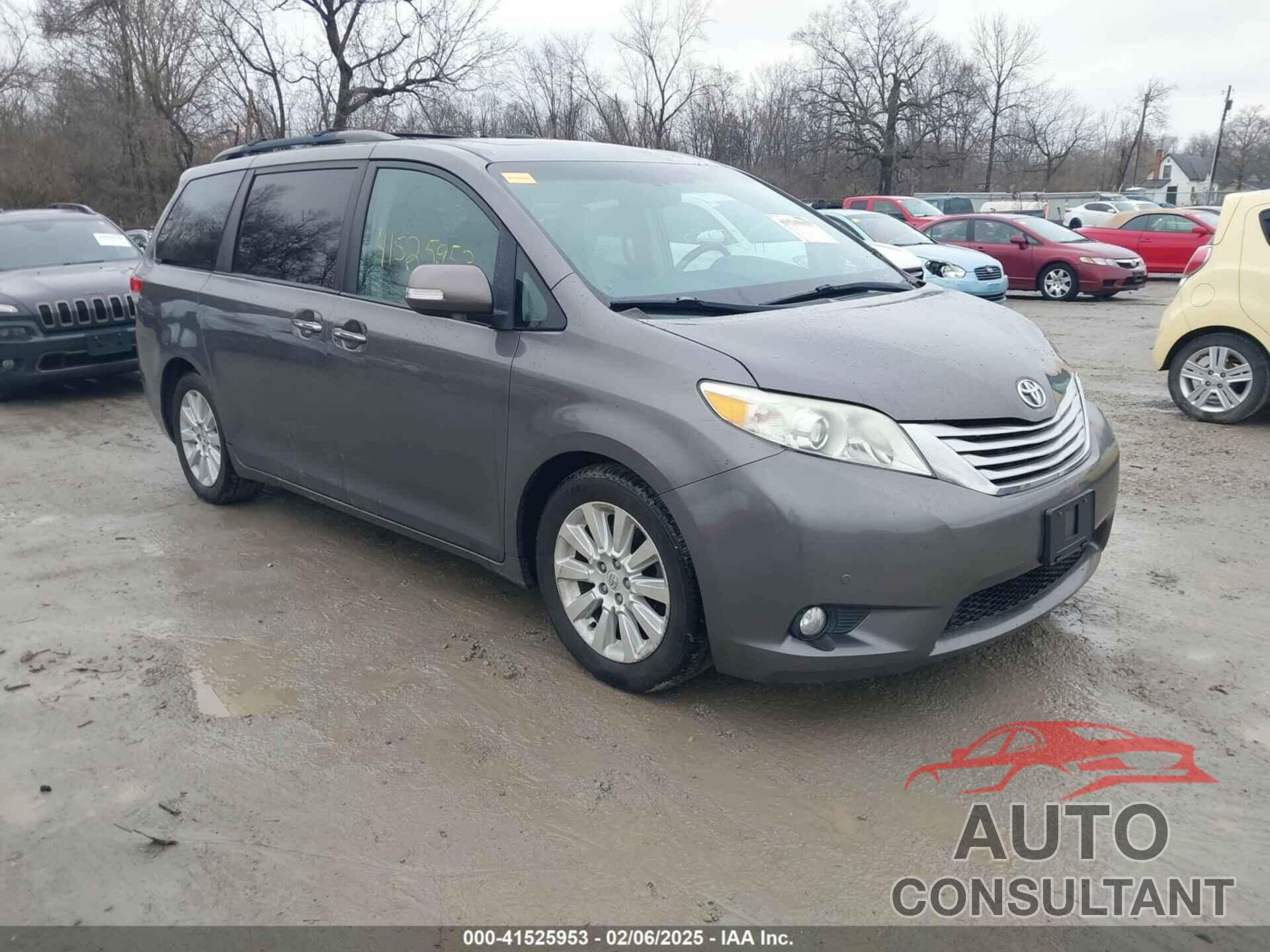 TOYOTA SIENNA 2013 - 5TDYK3DC0DS290410