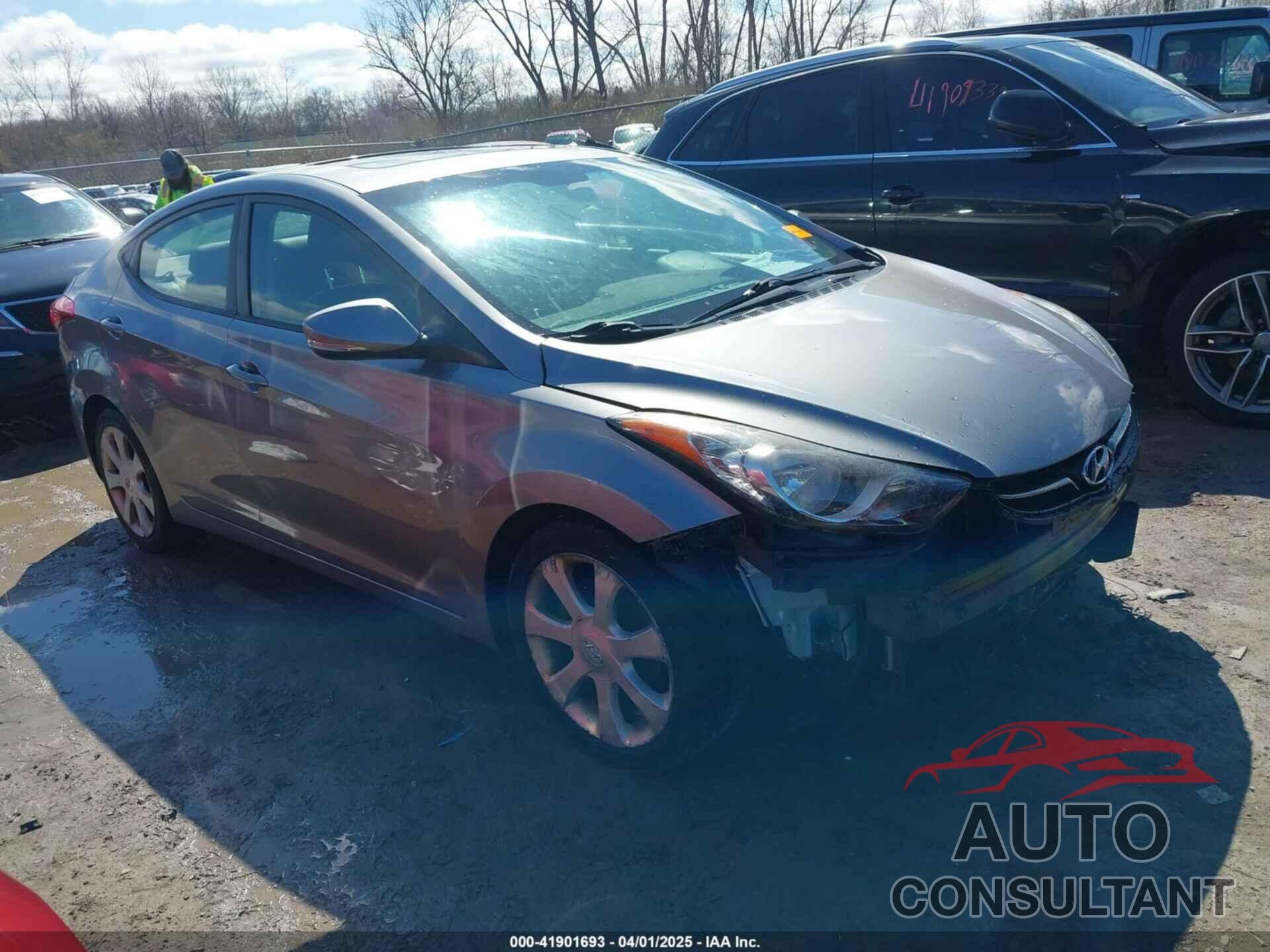 HYUNDAI ELANTRA 2011 - KMHDH4AE4BU128826