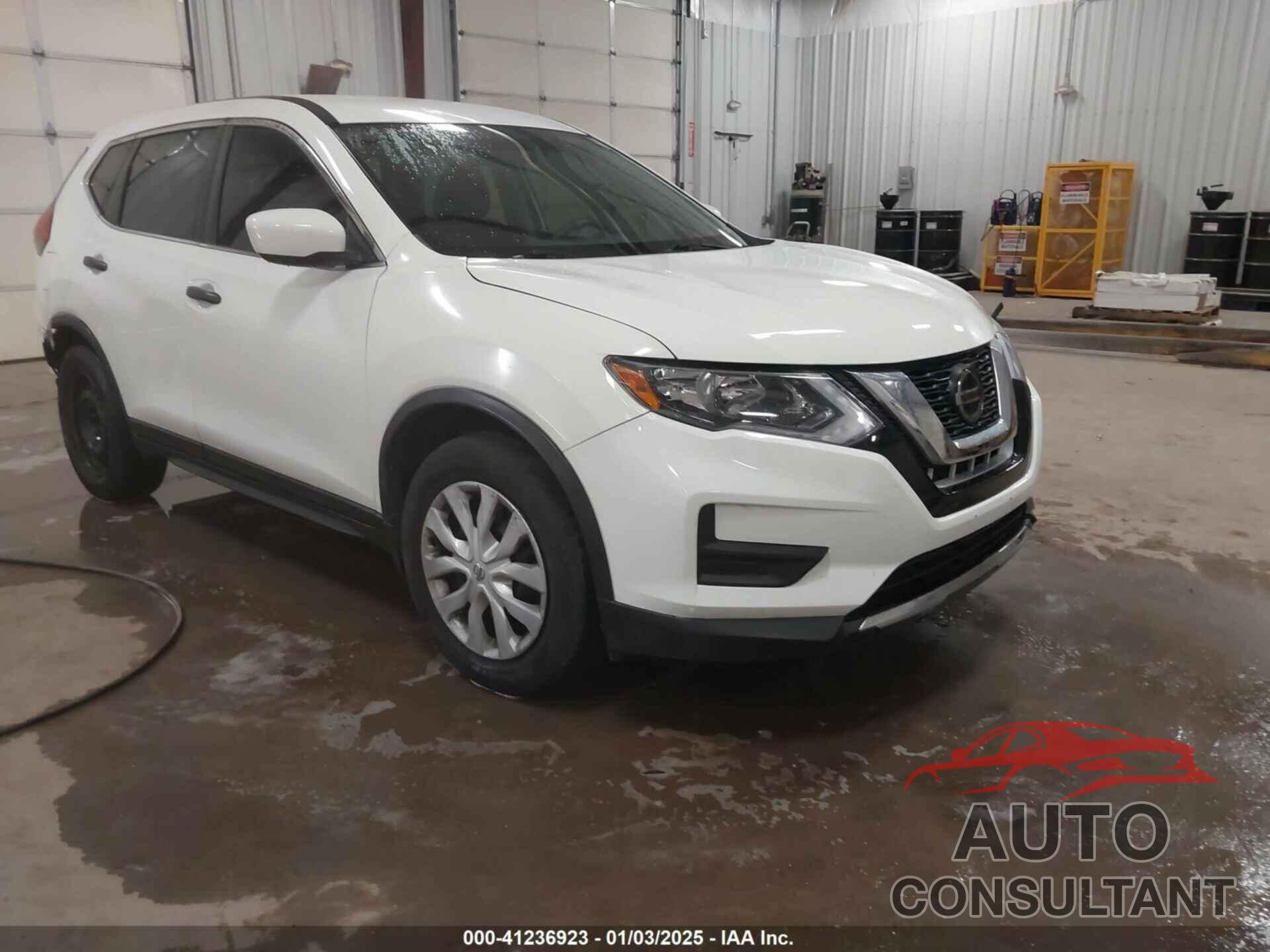 NISSAN ROGUE 2018 - 5N1AT2MT1JC775625