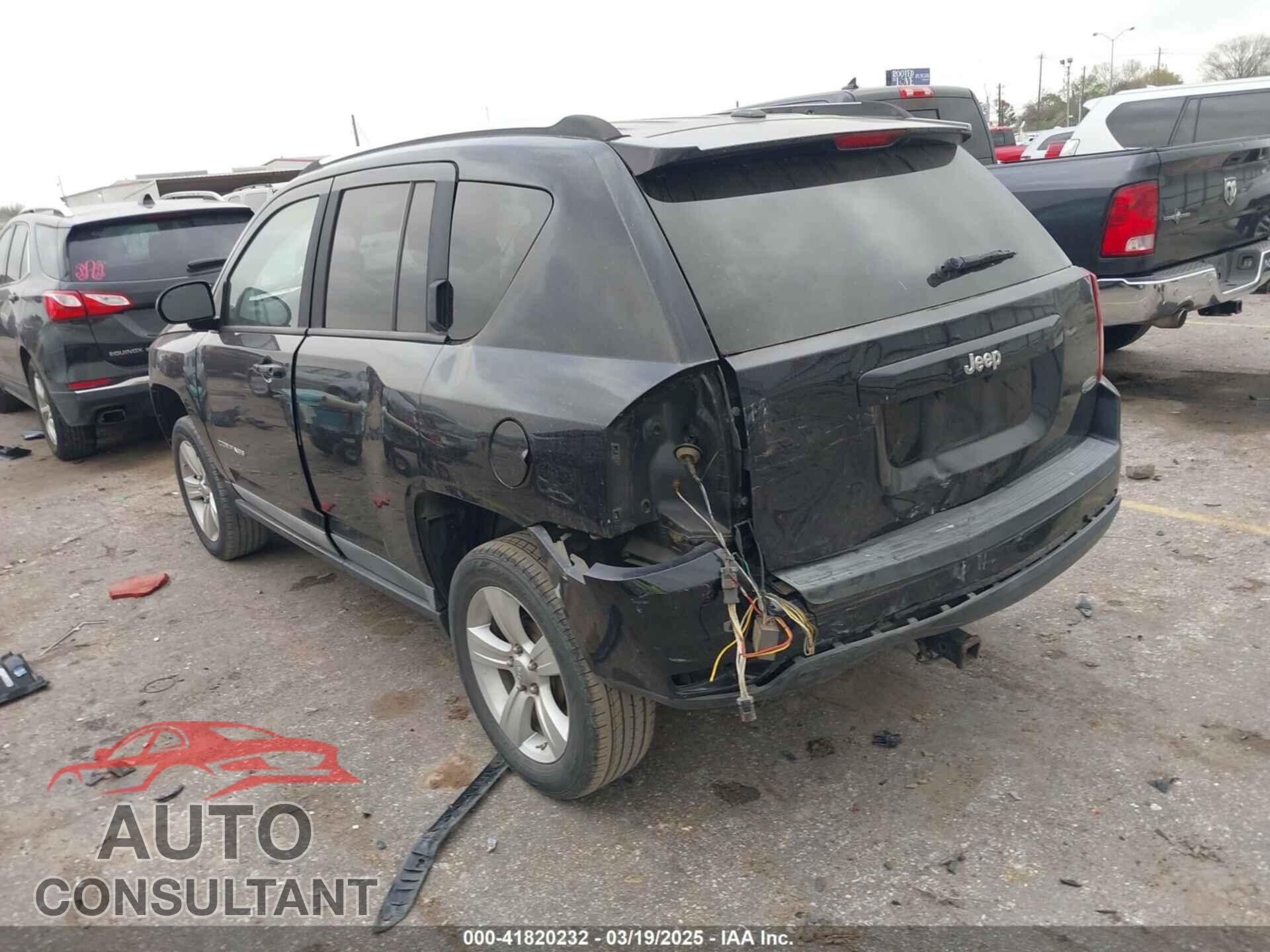 JEEP COMPASS 2011 - 1J4NT1FB8BD137625