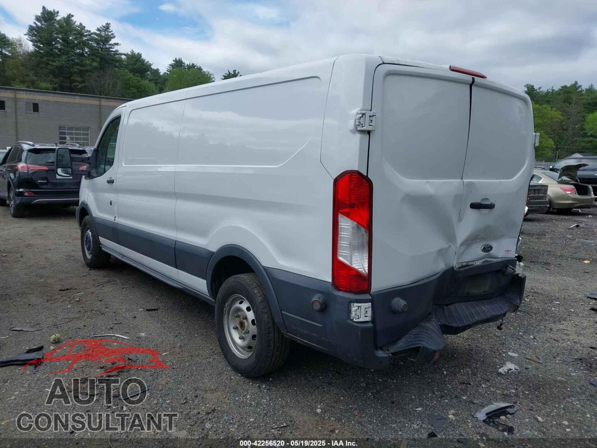 FORD TRANSIT-150 2015 - 1FTNE2YM1FKA97359